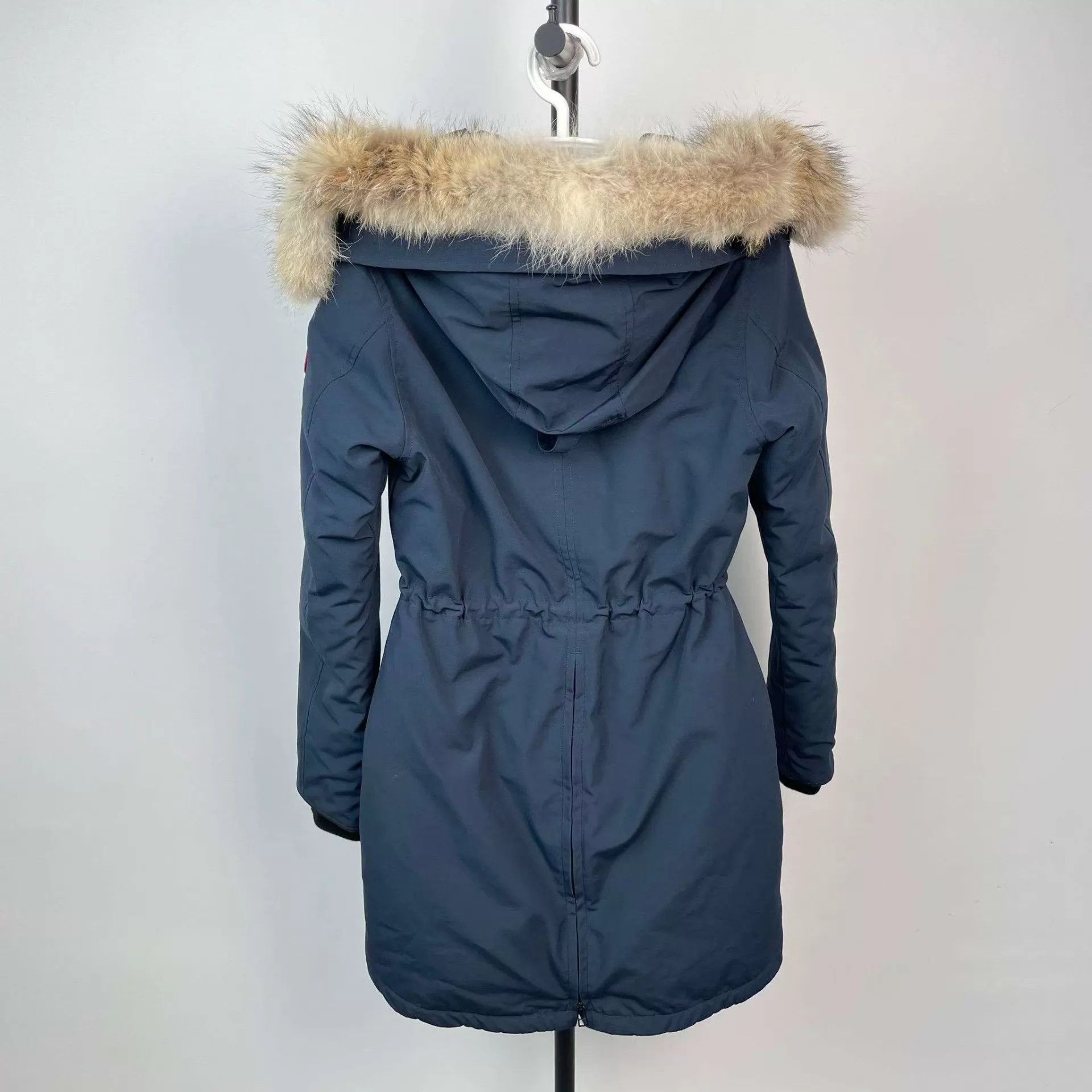Canada Goose Canada Goose hooded down coat XS navy blue 95 New Size XS / US 0-2 / IT 36-38 - 2 Thumbnail