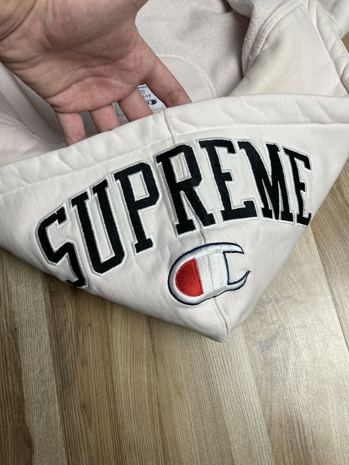 Champion × Supreme Supreme Champion Arc Logo Zip Up Hoodie