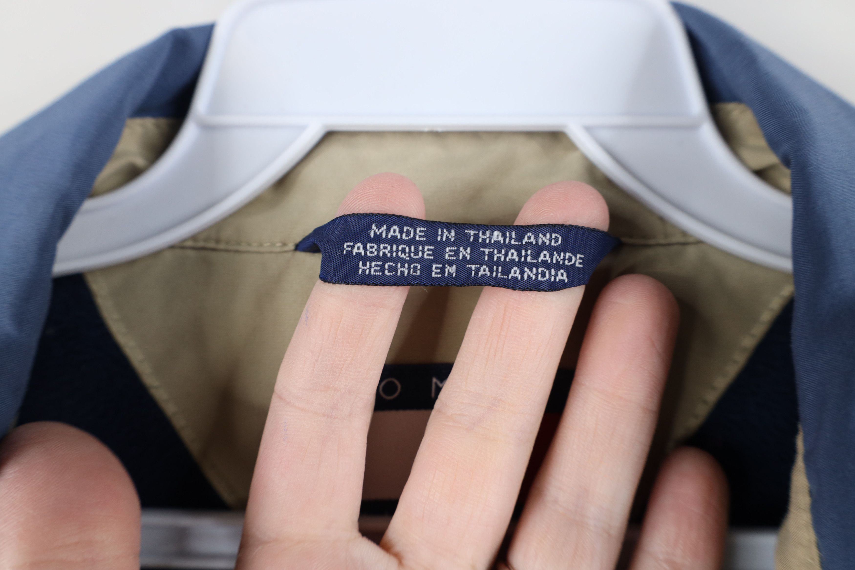 Tommy Hilfiger Vintage 90s Tommy Hilfiger Microfiber Bomber Jacket Blue Size US L / EU 52-54 / 3 - 9 Thumbnail