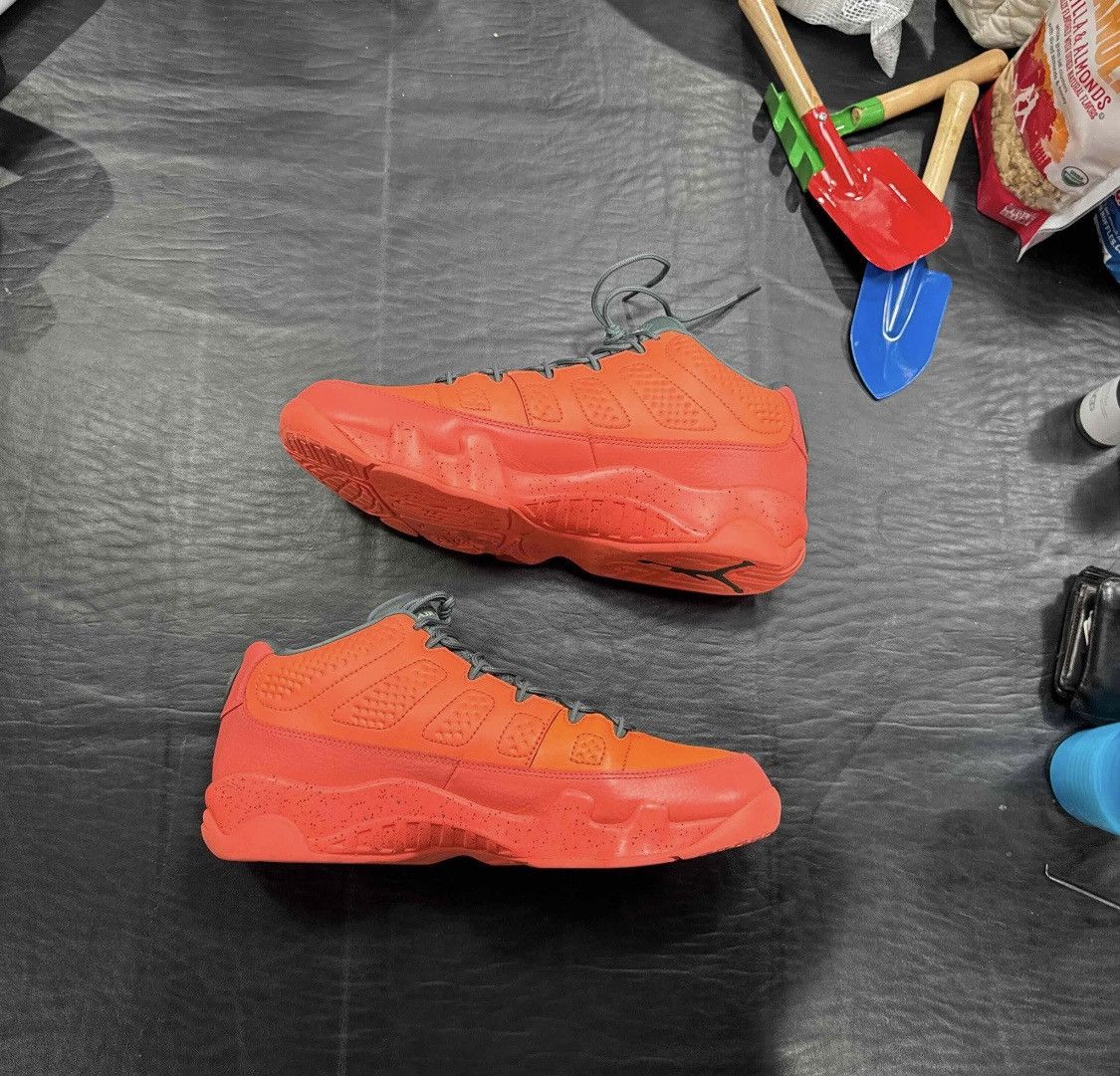 Jordan Brand Jordan 9 Low Bright Mango size 11.5 Size US 11.5 / EU 44-45 - 2 Thumbnail