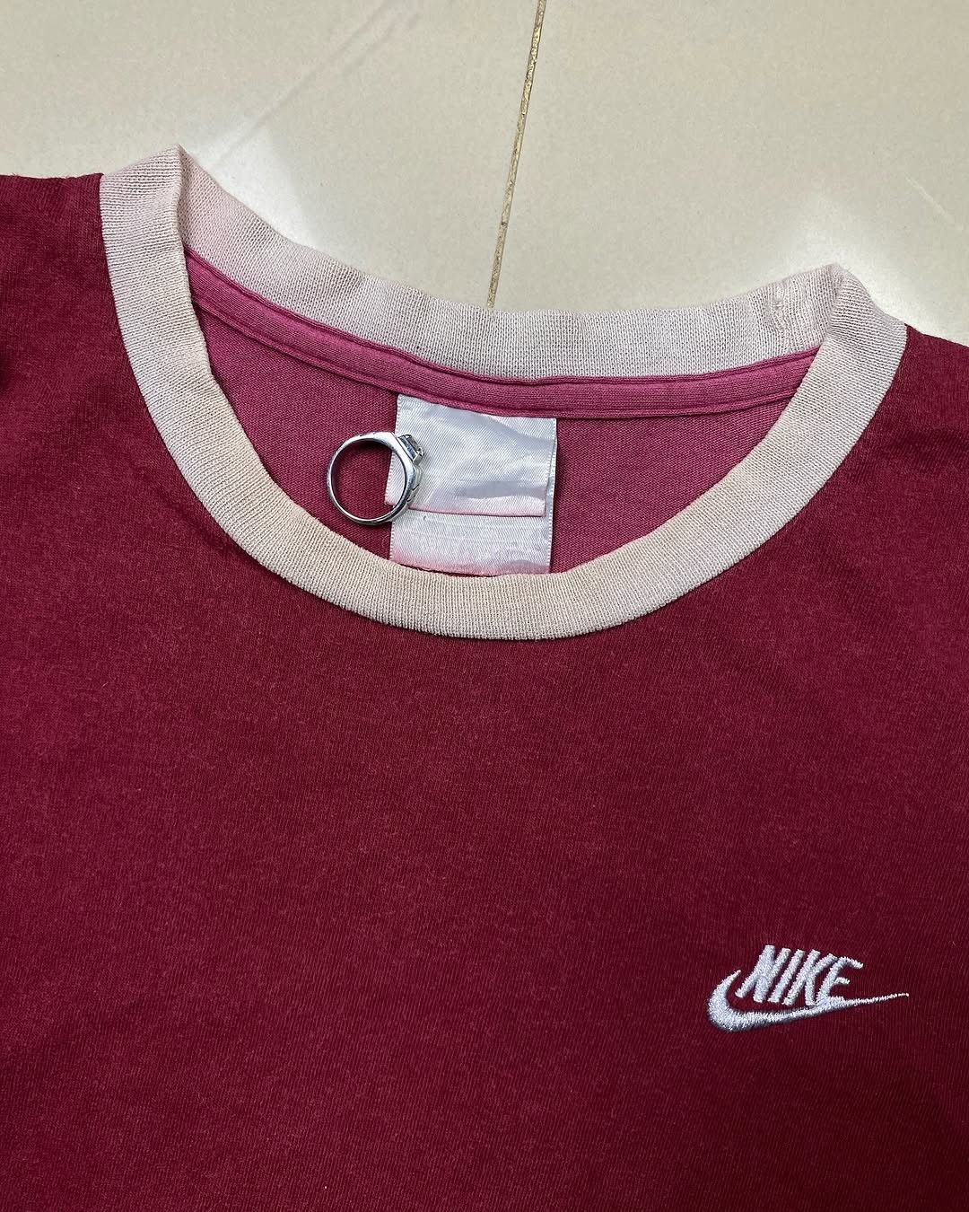 Nike Vintage 2000’s Nike Ringer side Swoosh Size US L / EU 52-54 / 3 - 4 Thumbnail