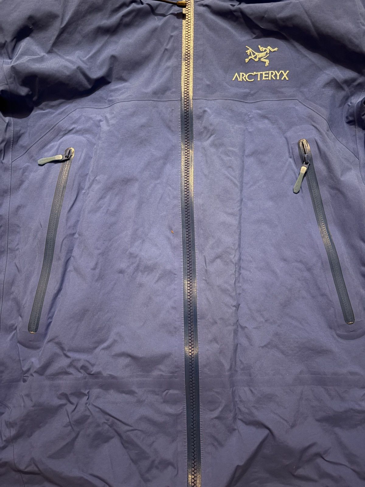 Arc'teryx Arc’teryx Beta AR Jacket – Blue – Men’s Medium (M) Size US M / EU 48-50 / 2 - 4 Thumbnail