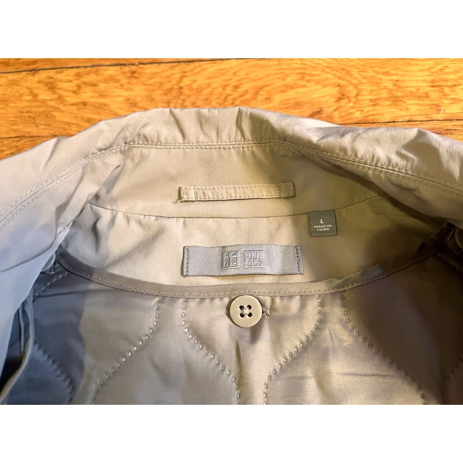 Uniqlo Uniqlo Trench Coat Men’s L Beige Waterproof Beltless Long Coat Size US L / EU 52-54 / 3 - 4 Thumbnail