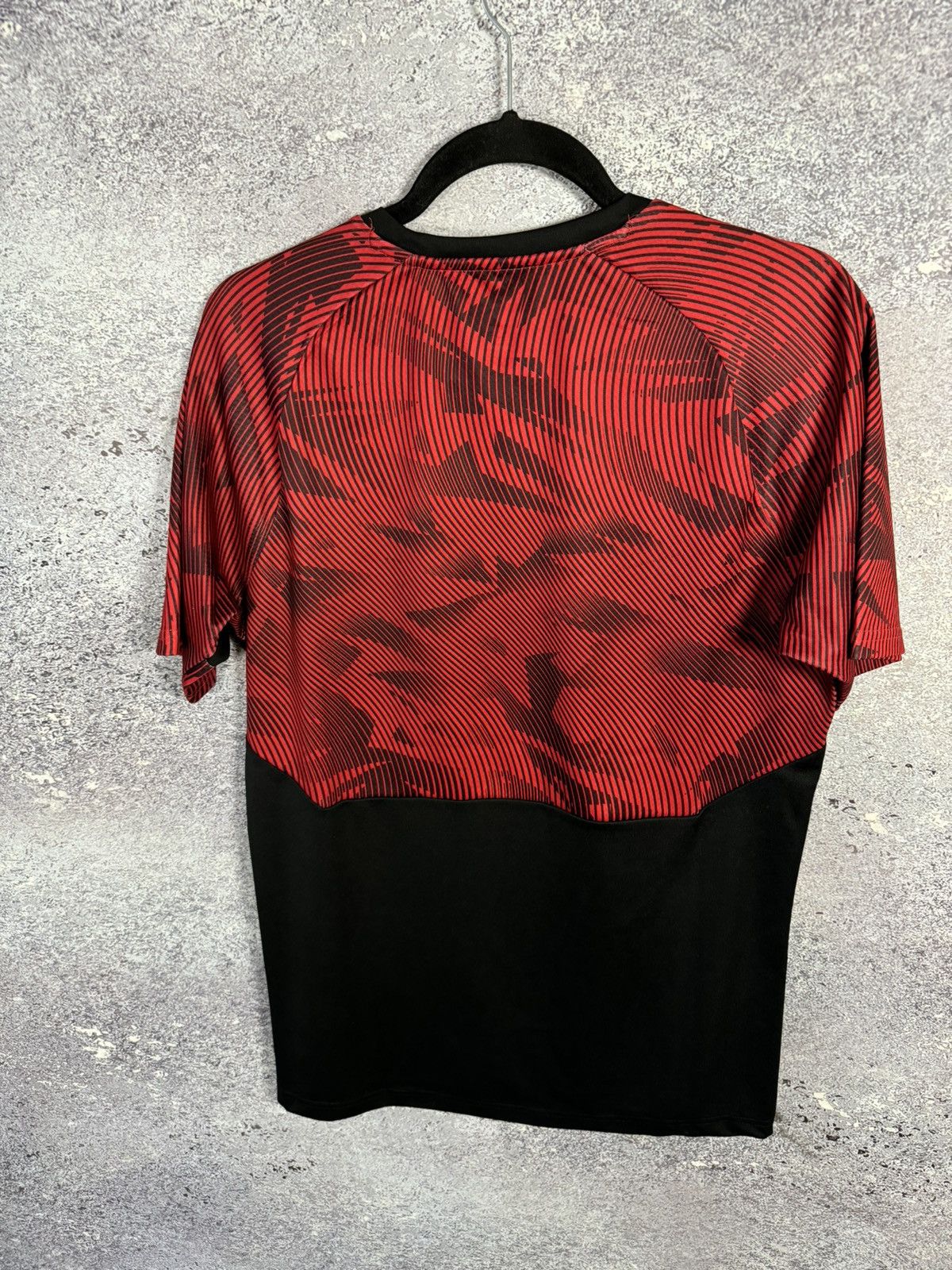 Puma × Vintage Vintage AC Milan 2018/19 Puma Limited Jersey Blokcore Size US S / EU 44-46 / 1 - 12 Thumbnail