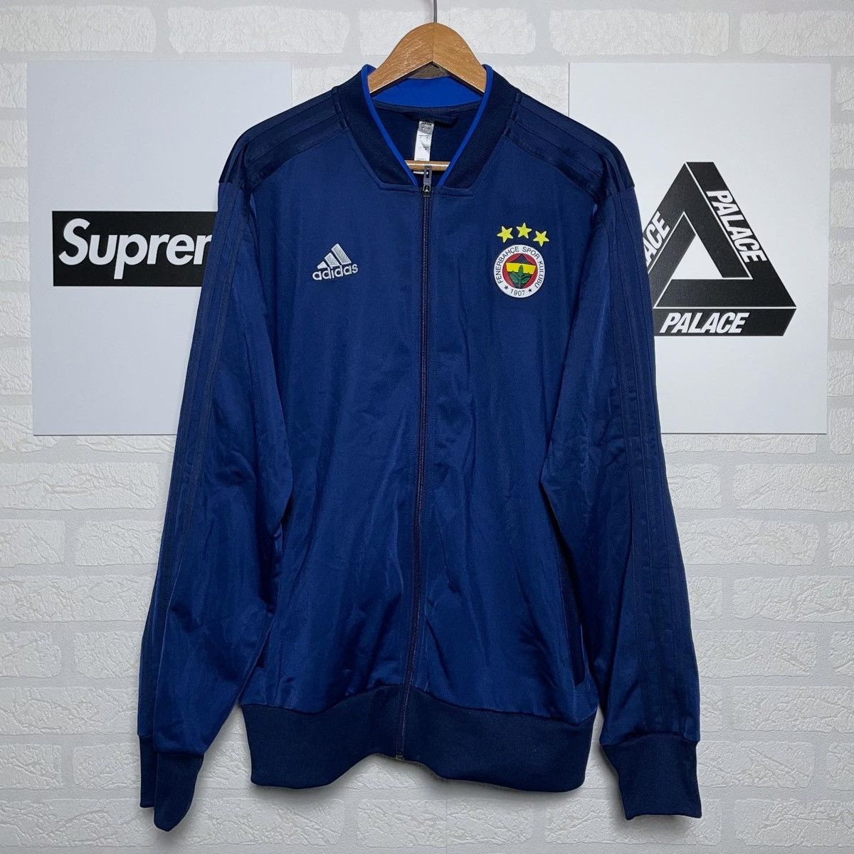 Adidas FENERBAHCE TURKEY 2018/2019 TRAINING FOOTBALL JACKET JERSEY Size US L / EU 52-54 / 3 - 1 Thumbnail