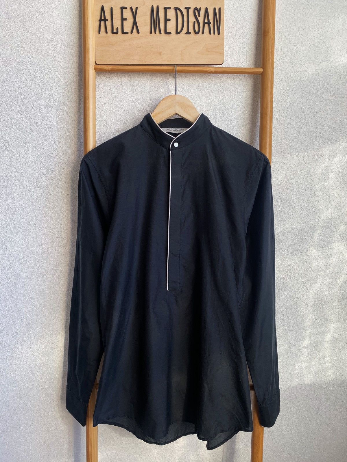 Yves Saint Laurent Yves Saint Laurent Vintage Silk Shirt Made In Italy Size US S / EU 44-46 / 1 - 17 Thumbnail