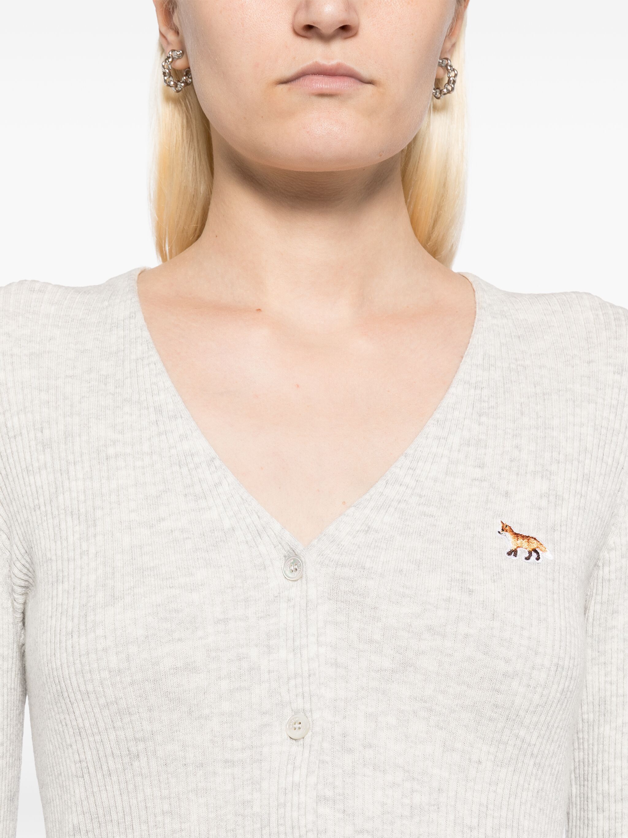 Maison Kitsune o1s22i1n1124 Slim Fit Baby Fox Cardigan in Light Grey Size M / US 6-8 / IT 42-44 - 5 Thumbnail
