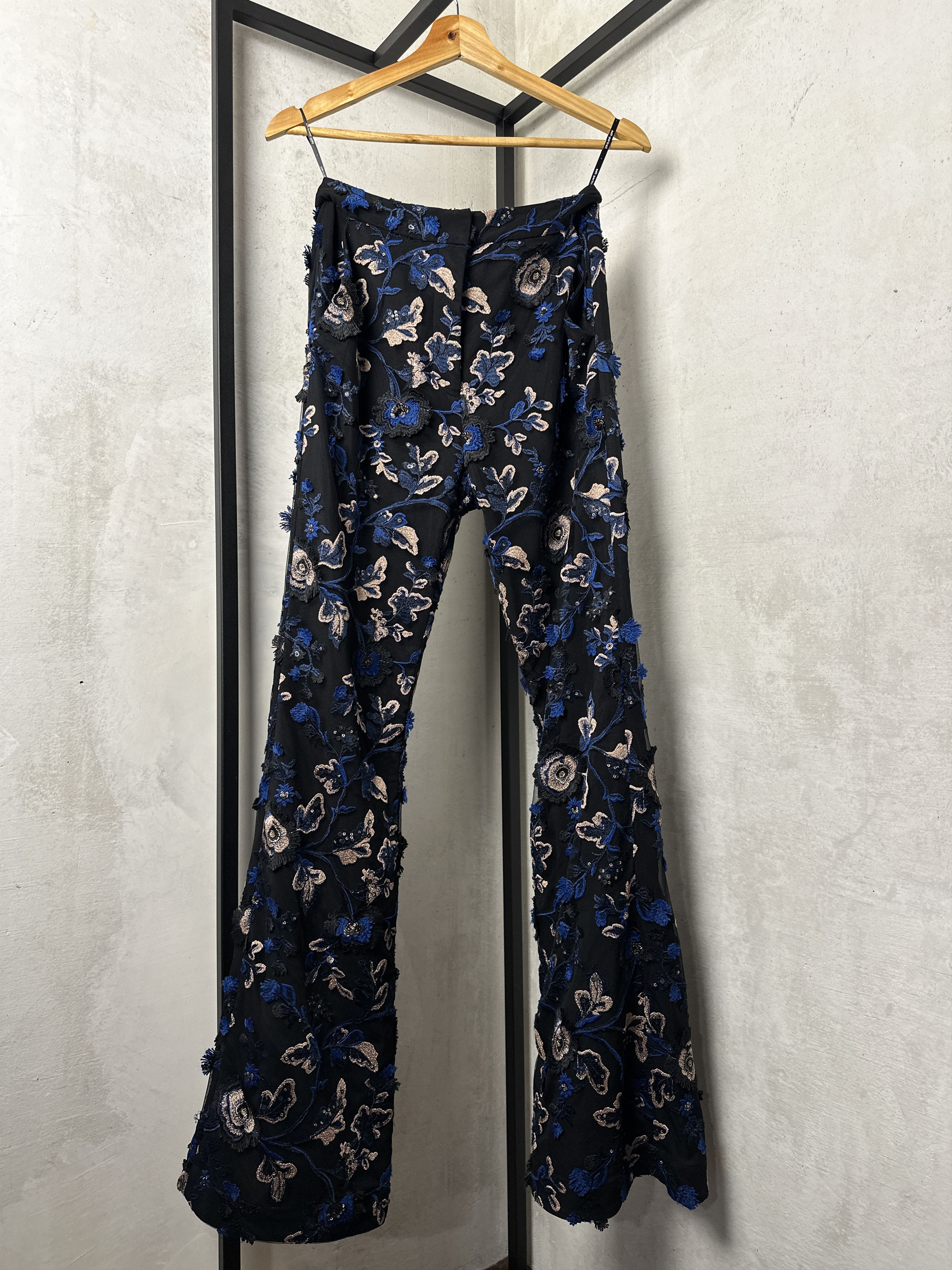 Self-Portrait Self-Portrait Floral Print Wide Leg Pants Size 26" / US 2 / IT 38 - 2 Thumbnail