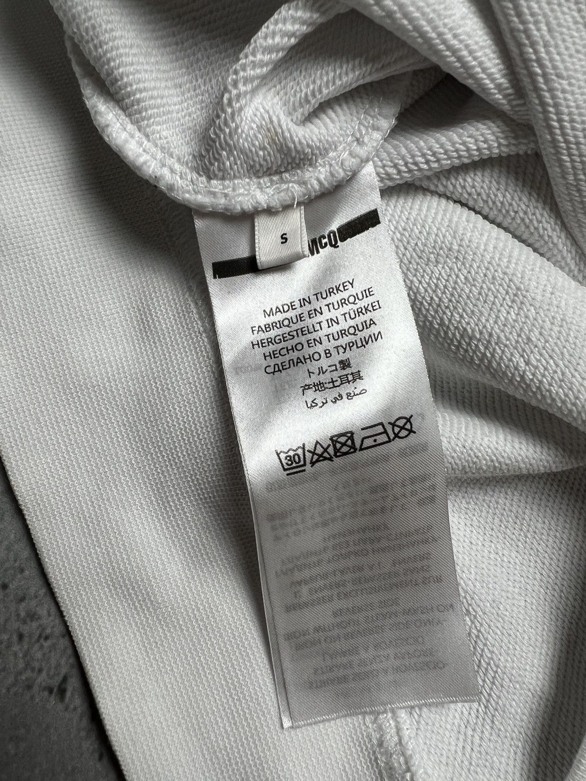 Alexander McQueen McQ Alexander McQueen Embroidered Repeated Monogram Big Logo Size US S / EU 44-46 / 1 - 10 Thumbnail