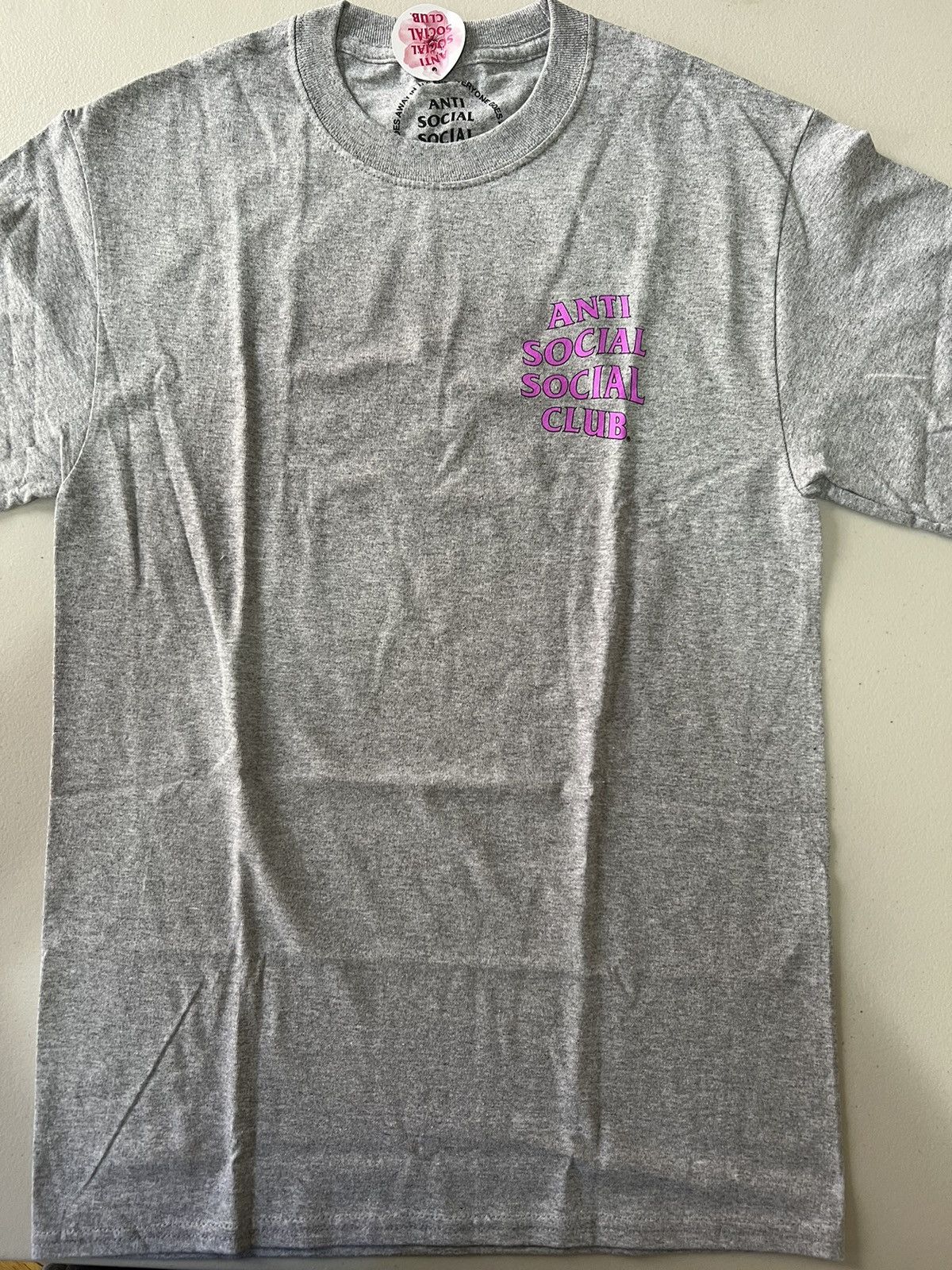 Anti Social Social Club Anti Social Social Club Berlín Tee Size US S / EU 44-46 / 1 - 3 Thumbnail