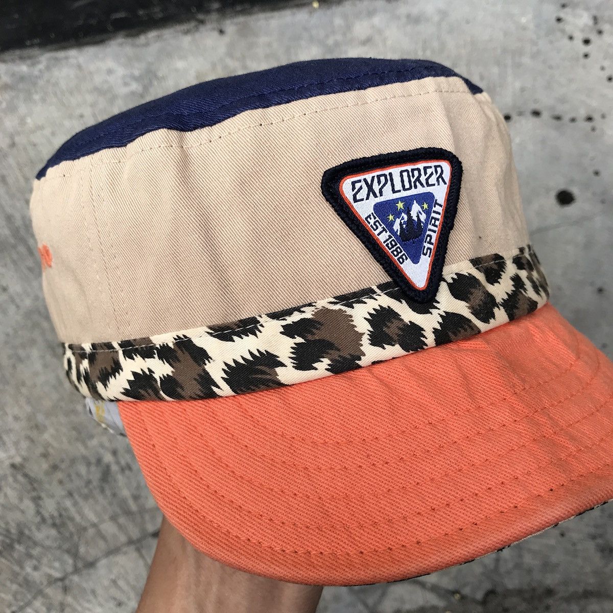 Airwalk Unique airwalk cycle hat with short brim Size ONE SIZE - 10 Thumbnail