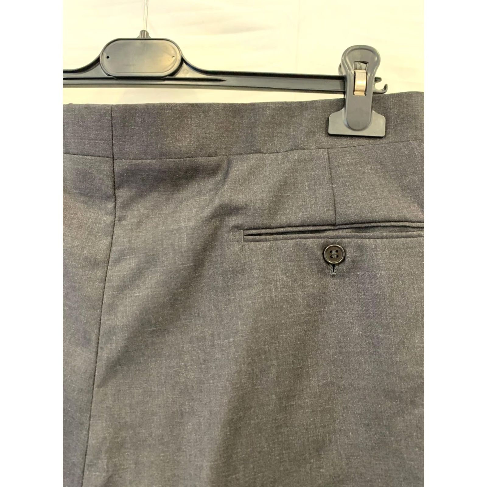Yves Saint Laurent VINTAGE Yves Saint Laurent Men’s Pleated Dress Trousers Pants Black EU 52 / US 38W XL Inseam 37in Mens Jeans? Size US 38 / EU 54 - 7 Thumbnail