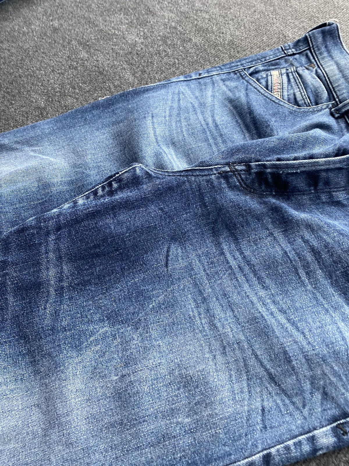Diesel 🔥Opium Punk Diesel blue women jeans debi 31 tapered Size 31" - 20 Thumbnail