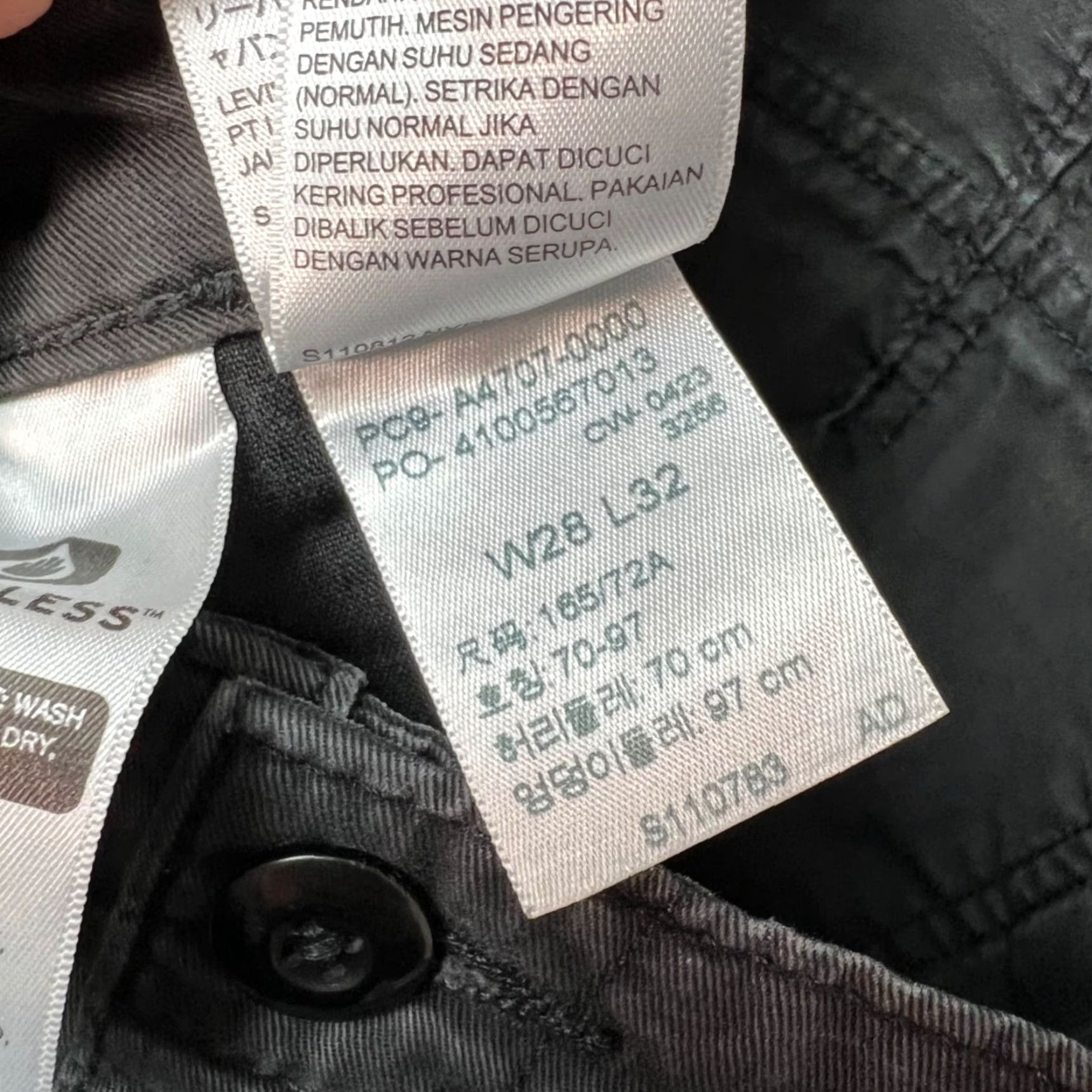 Levi's Levis 94 Baggy Womens Size 28 Cargo Pants Dark Gray Straight Leg Cotton Size 28" / US 6 / IT 42 - 5 Thumbnail
