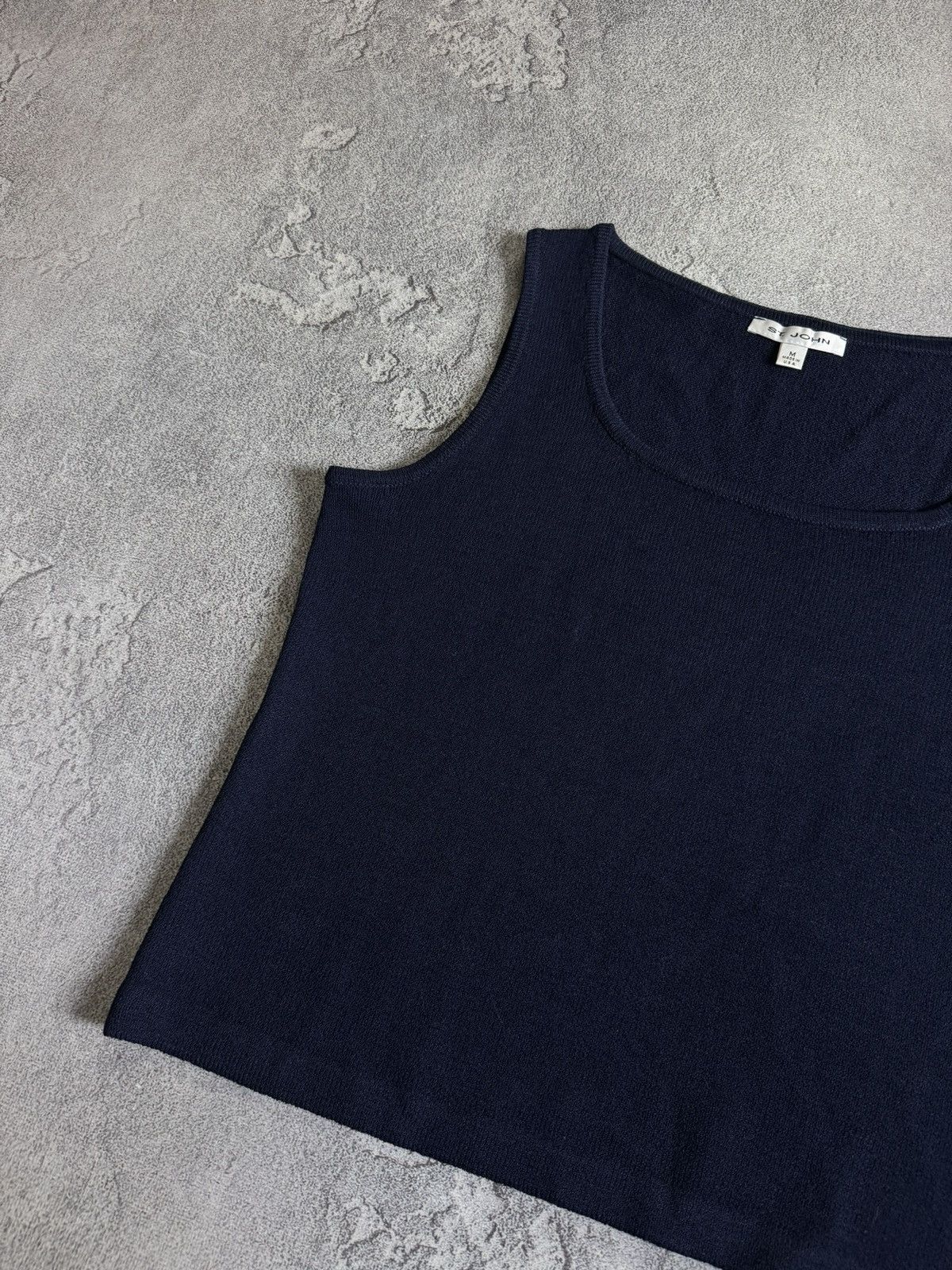 St. John St.john M/size dark blue tank top sleeveless casual Size M / US 6-8 / IT 42-44 - 8 Thumbnail