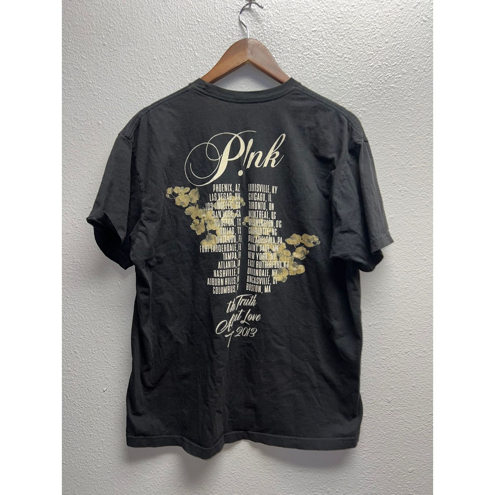 Pink Pink The Truth About Love Tour Shirt Black Tee 2013 Large Size US L / EU 52-54 / 3 - 8 Thumbnail