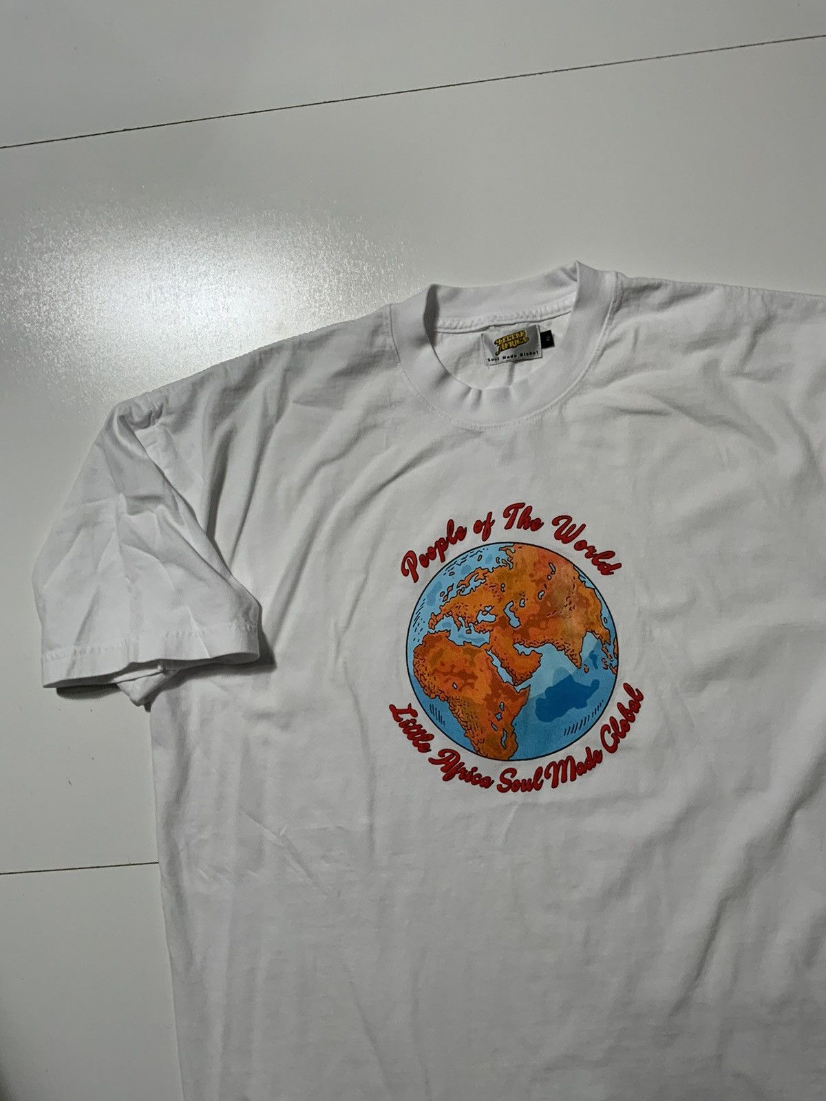 LITTLE AFRICA Little Africa People Of The World Soul Made Global T-Shirt Size US XL / EU 56 / 4 - 4 Thumbnail