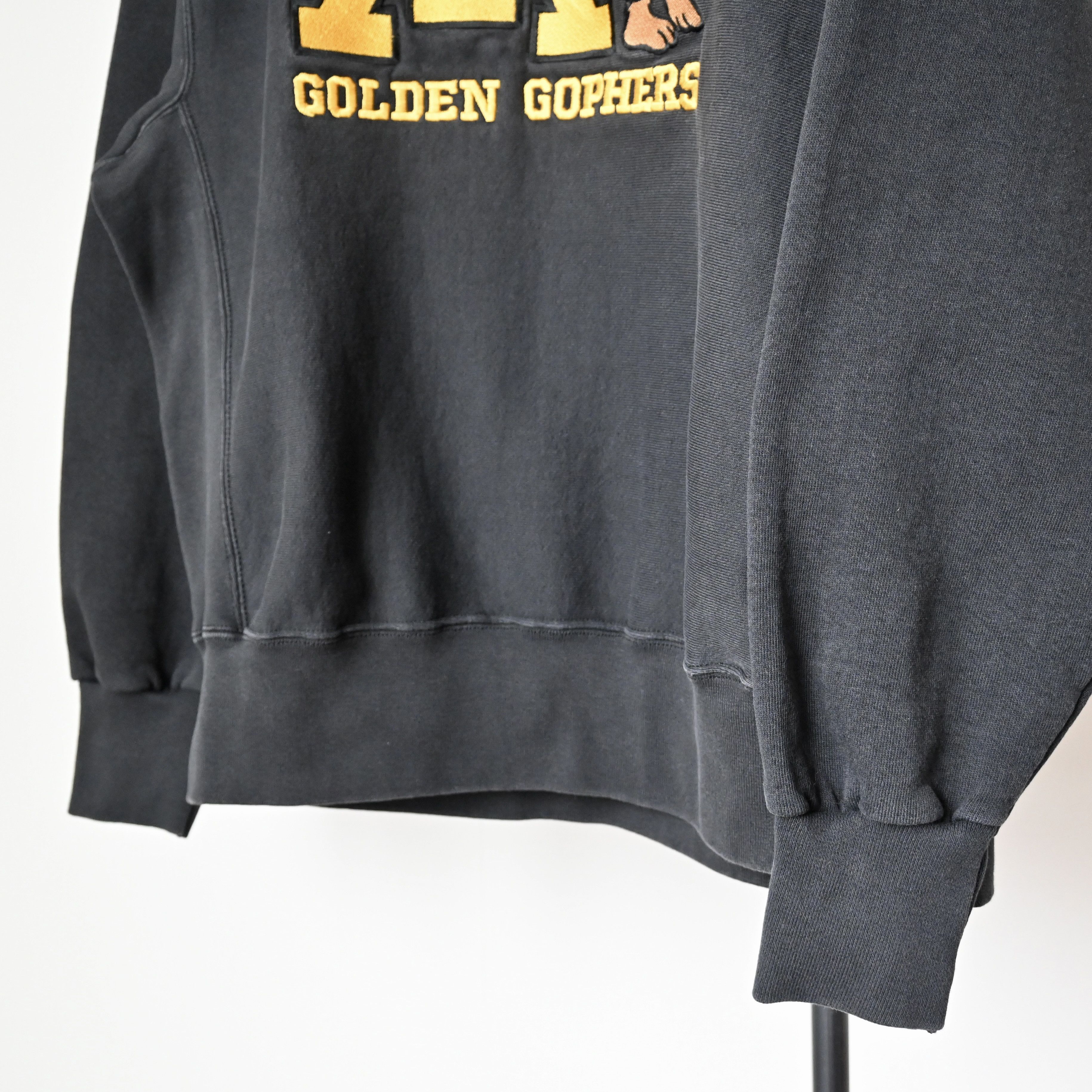 NCAA VTG 1990s MINNESOTA GOLDEN GOPHERS sweatshirt, made in USA Size US L / EU 52-54 / 3 - 11 Thumbnail