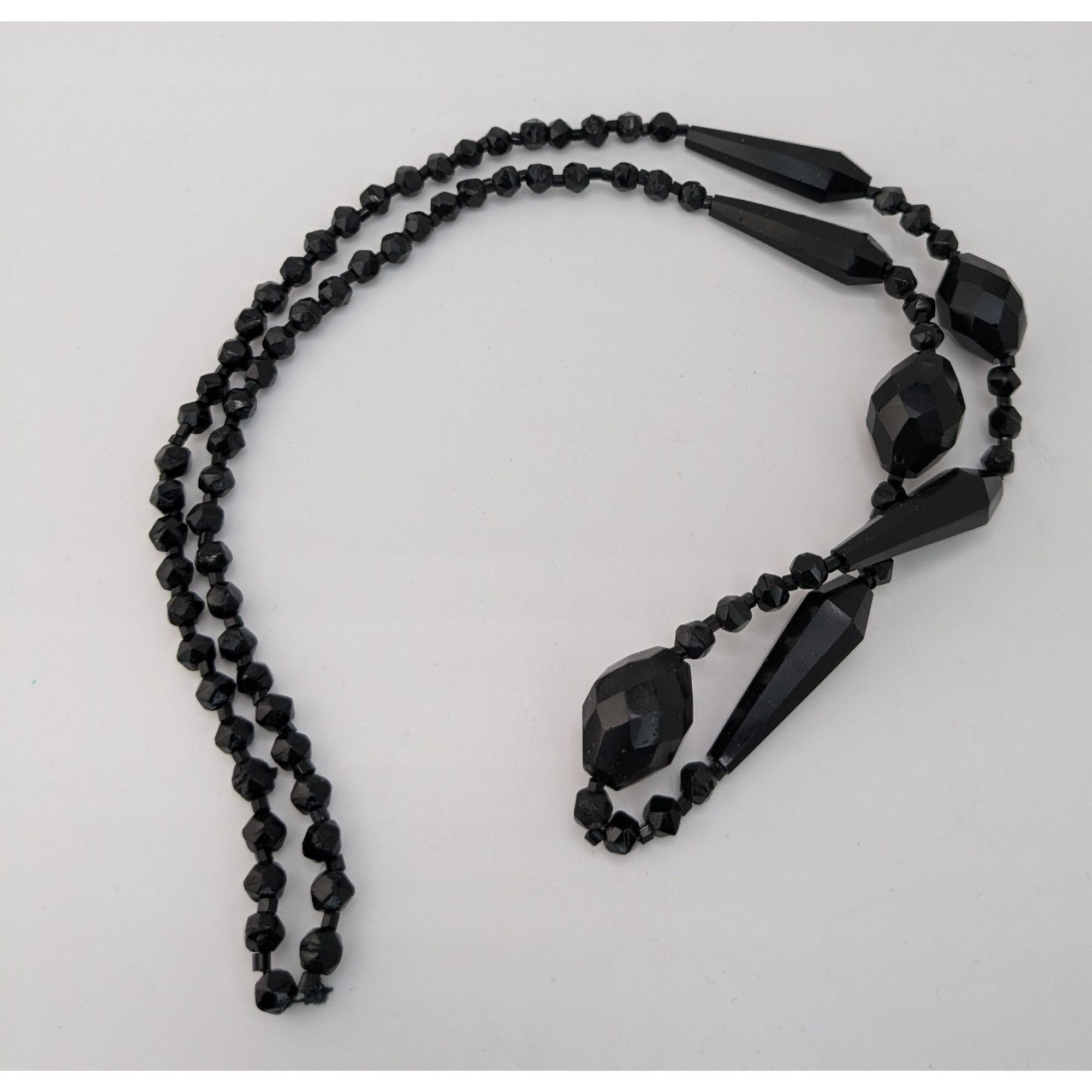 Other Corporate Goth Faceted Black Glass Beaded Necklace Size ONE SIZE - 3 Thumbnail