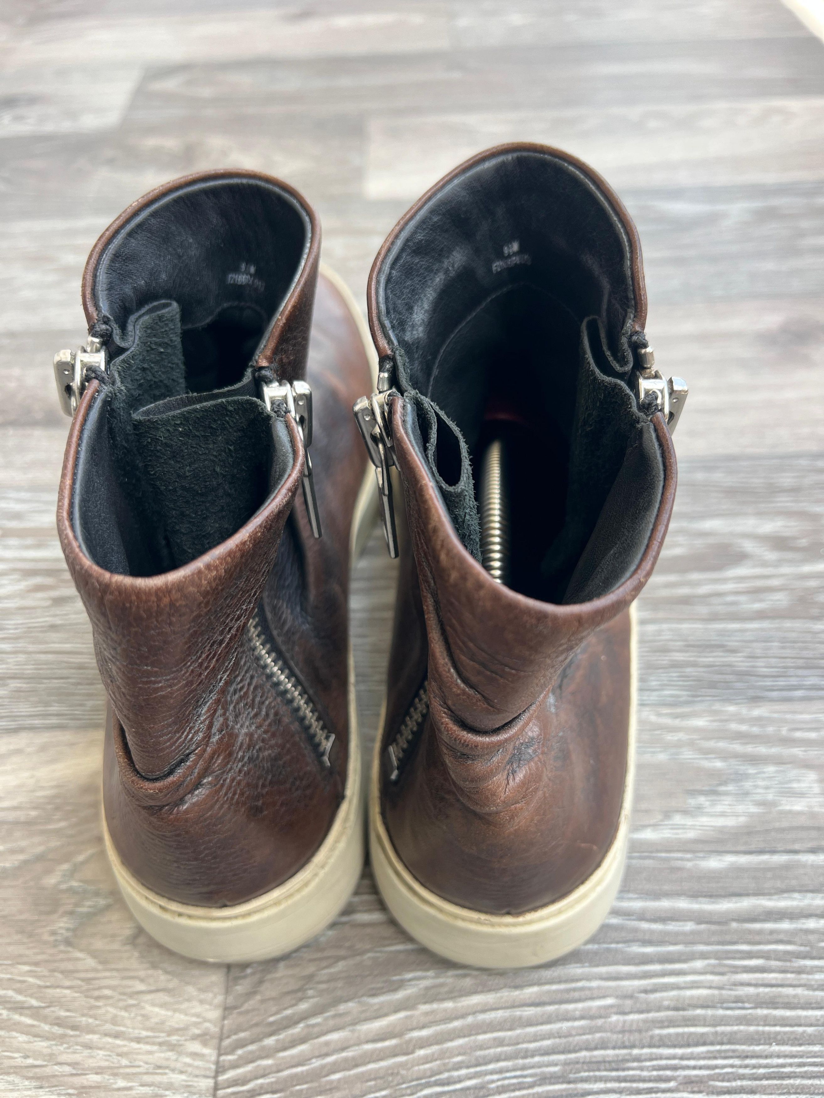 John Varvatos John Varvatos 315 Mac Double-Zip Leather Sneakers Sz 43 Size US 9.5 / EU 42-43 - 5 Thumbnail