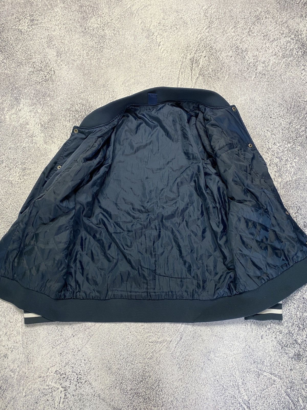 Majestic × New York Yankees × Vintage Vintage Majestic MLB New York Yankees Bomber Jacket Size US XXL / EU 58 / 5 - 6 Thumbnail