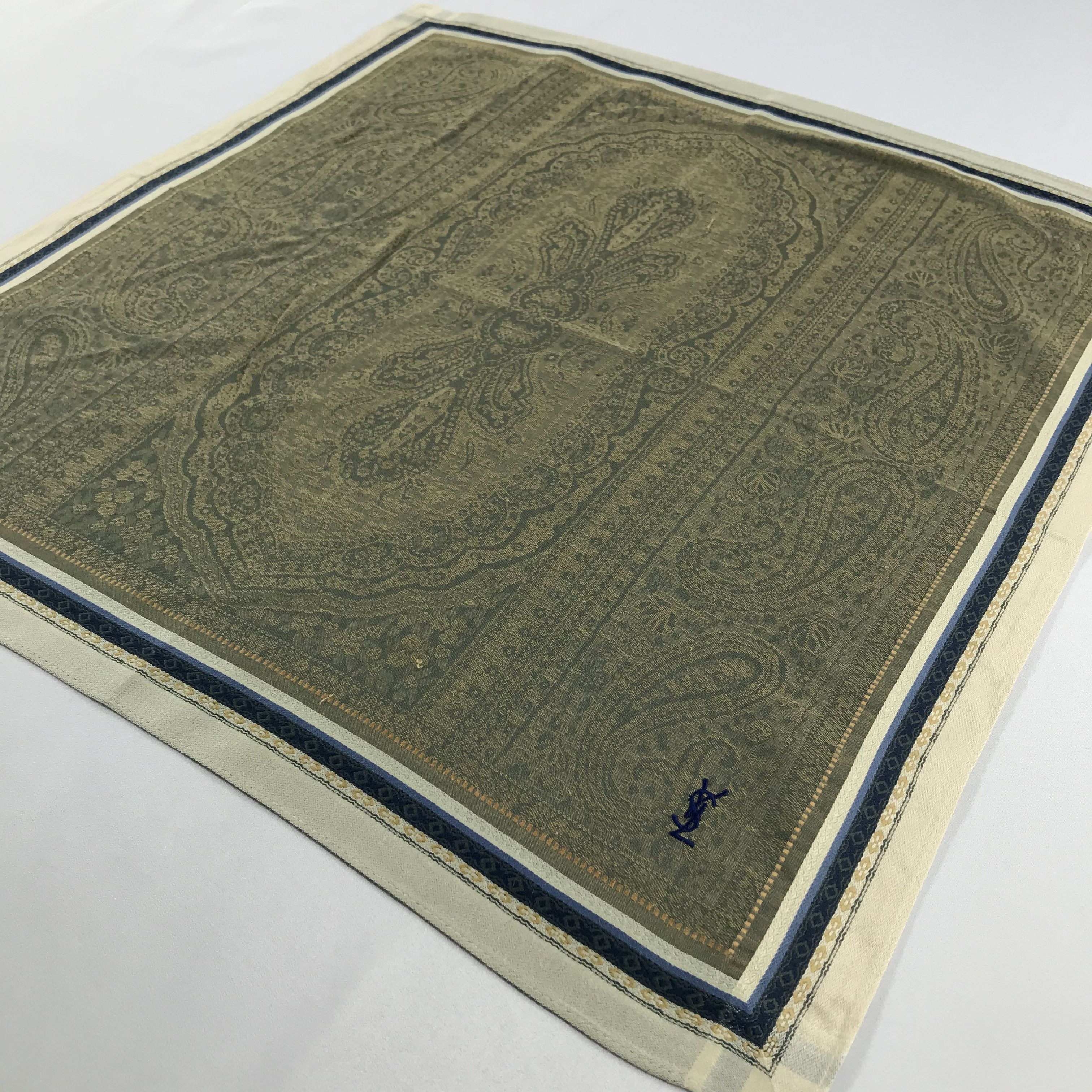 Vintage × Yves Saint Laurent Yves Saint Laurent Bandana / Handkerchief/Neckerchief -S2110 Size ONE SIZE - 2 Thumbnail