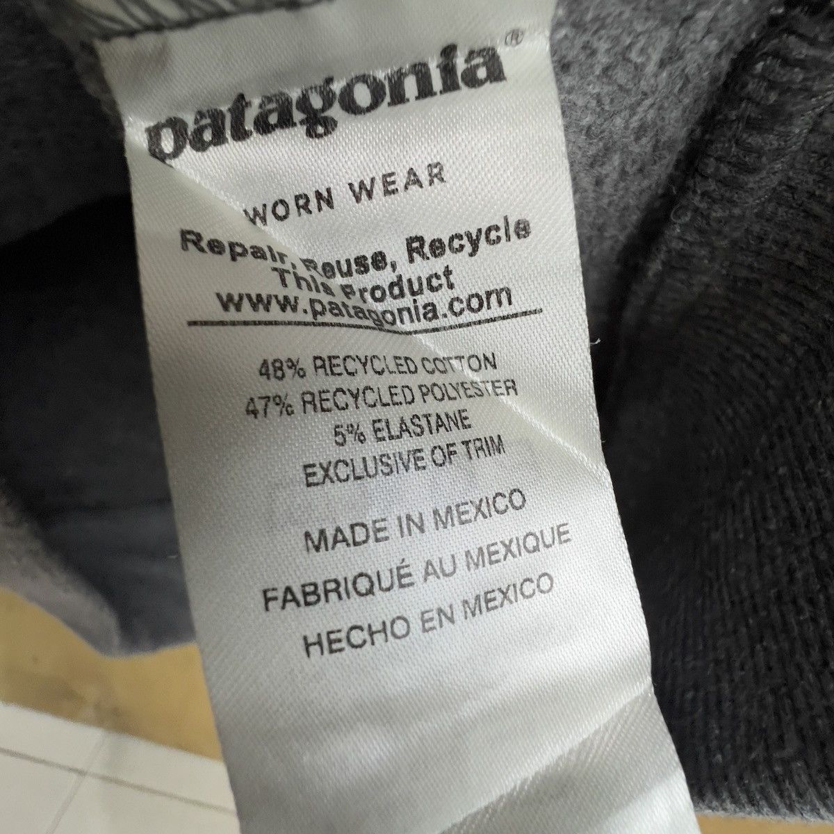 Patagonia Patagonia Hoddie live Simply Size US M / EU 48-50 / 2 - 9 Thumbnail
