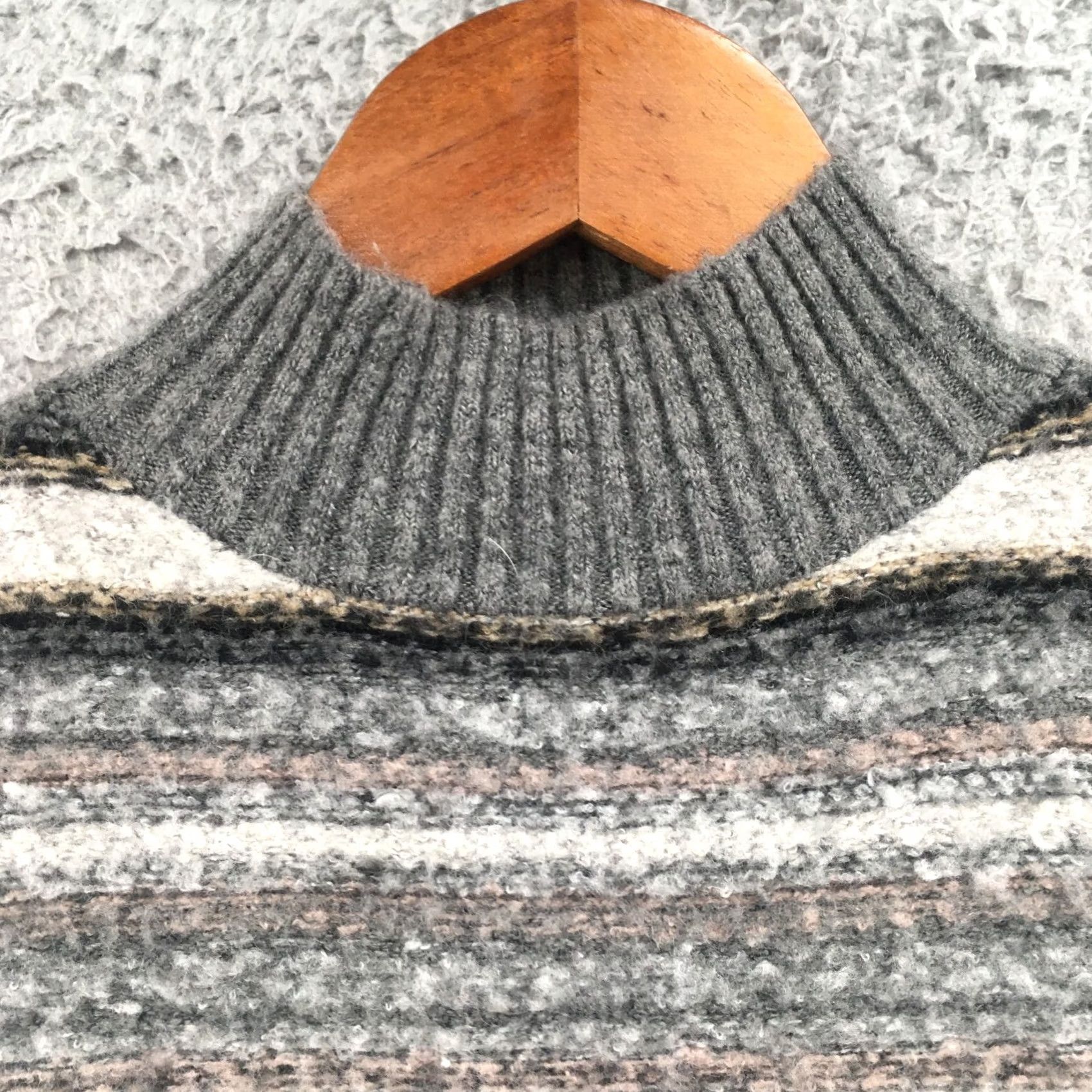 American Eagle Outfitters American Eagle Outfitters Sweater Womens Multicolor Turtleneck Long Sleeve XS Size XS / US 0-2 / IT 36-38 - 3 Thumbnail
