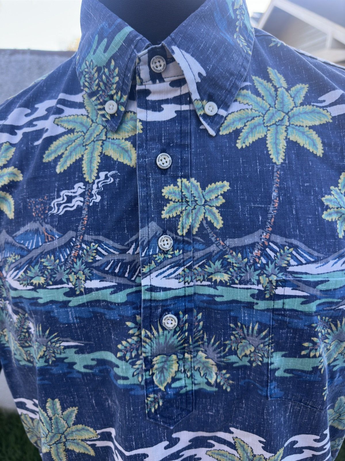 Reyn Spooner PreOwned Reyn Spooner Blue/Green Hawaiian Print Men's M Size US M / EU 48-50 / 2 - 3 Thumbnail