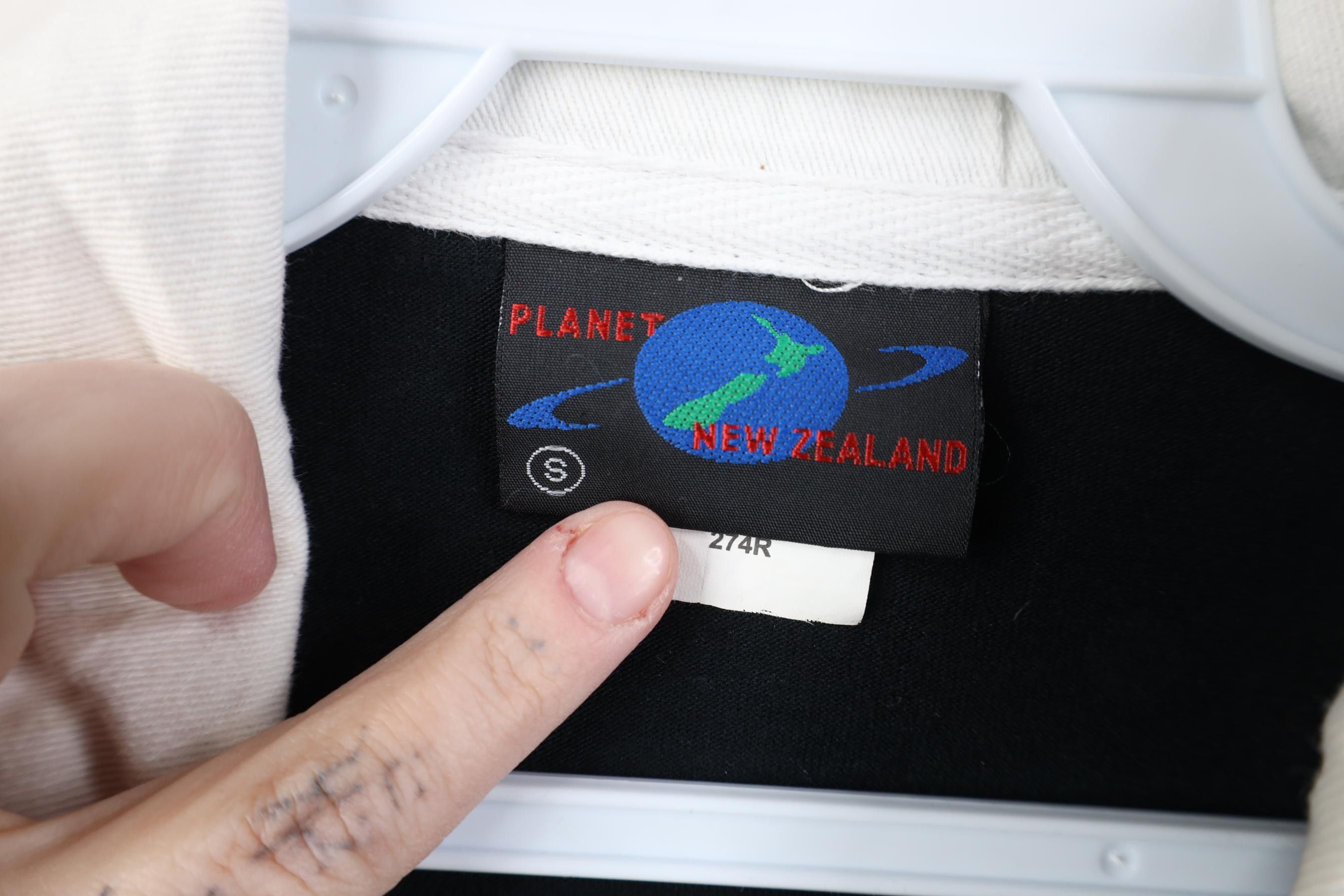 Vintage Vintage 90s New Zealand Long Sleeve Rugby Polo Shirt Black Size US S / EU 44-46 / 1 - 7 Thumbnail