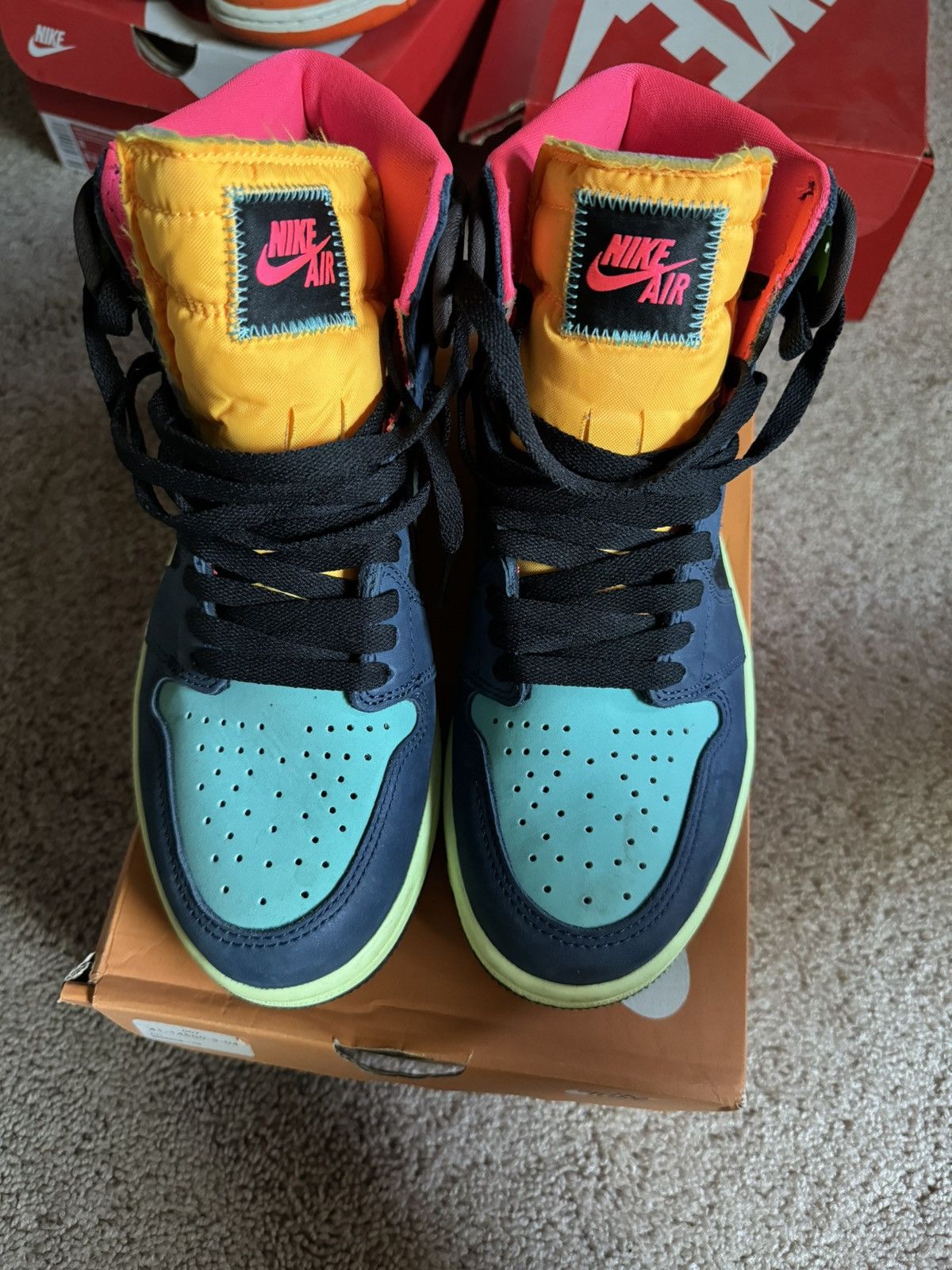 Jordan Brand × Nike Air Jordan 1 bio hack Size US 8 / EU 41 - 1 Thumbnail