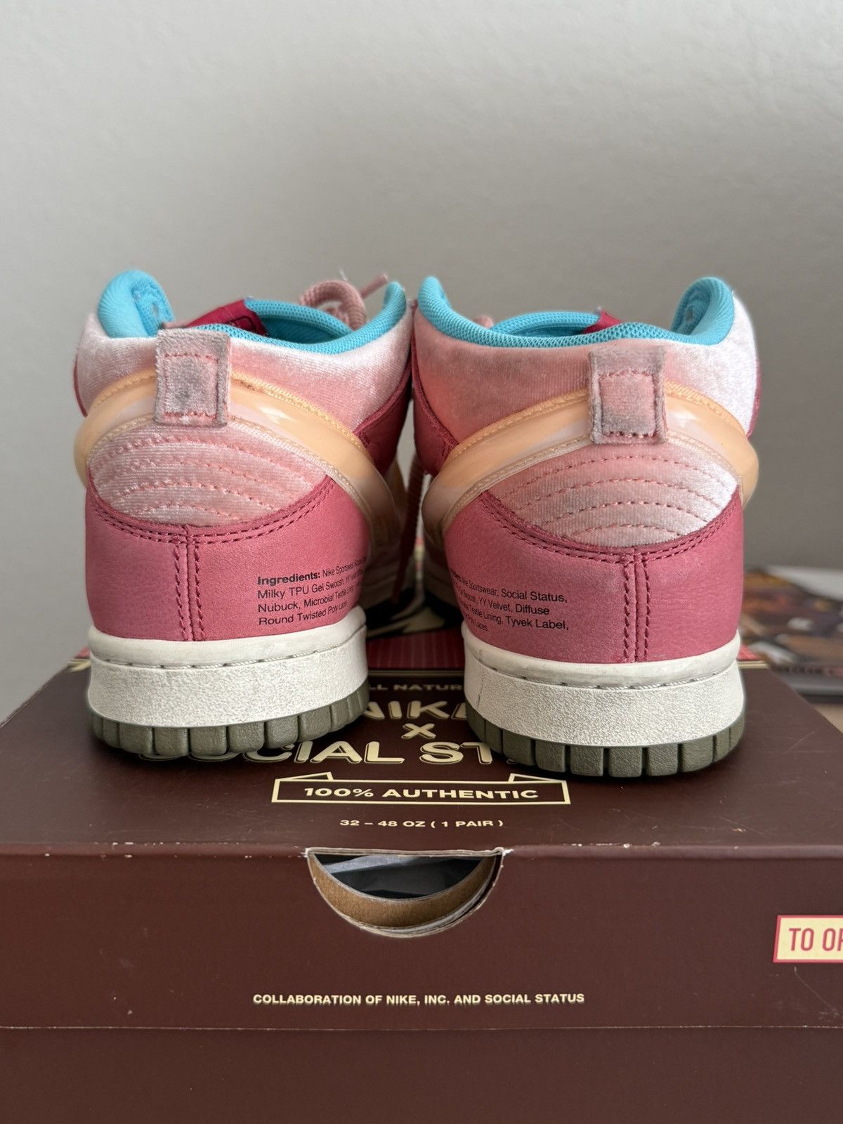 Nike × Social Status Nike Dunk Mid X Social Status Free Lunch Strawberry Milk Size US 8 / EU 41 - 4 Thumbnail