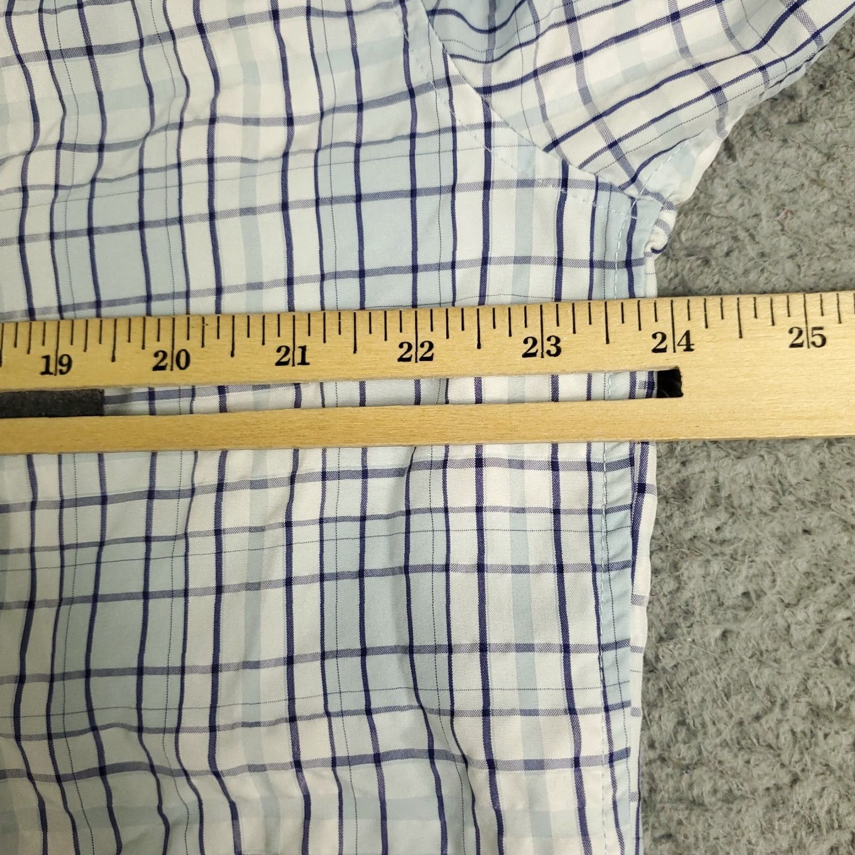 Vintage L.L. Bean Shirt Mens Medium Blue Plaid Nylon Button-Up Long Sleeve Adult Medium Blue Plaid Button-Front SS Classic American Preppy Mens Size US M / EU 48-50 / 2 - 5 Thumbnail