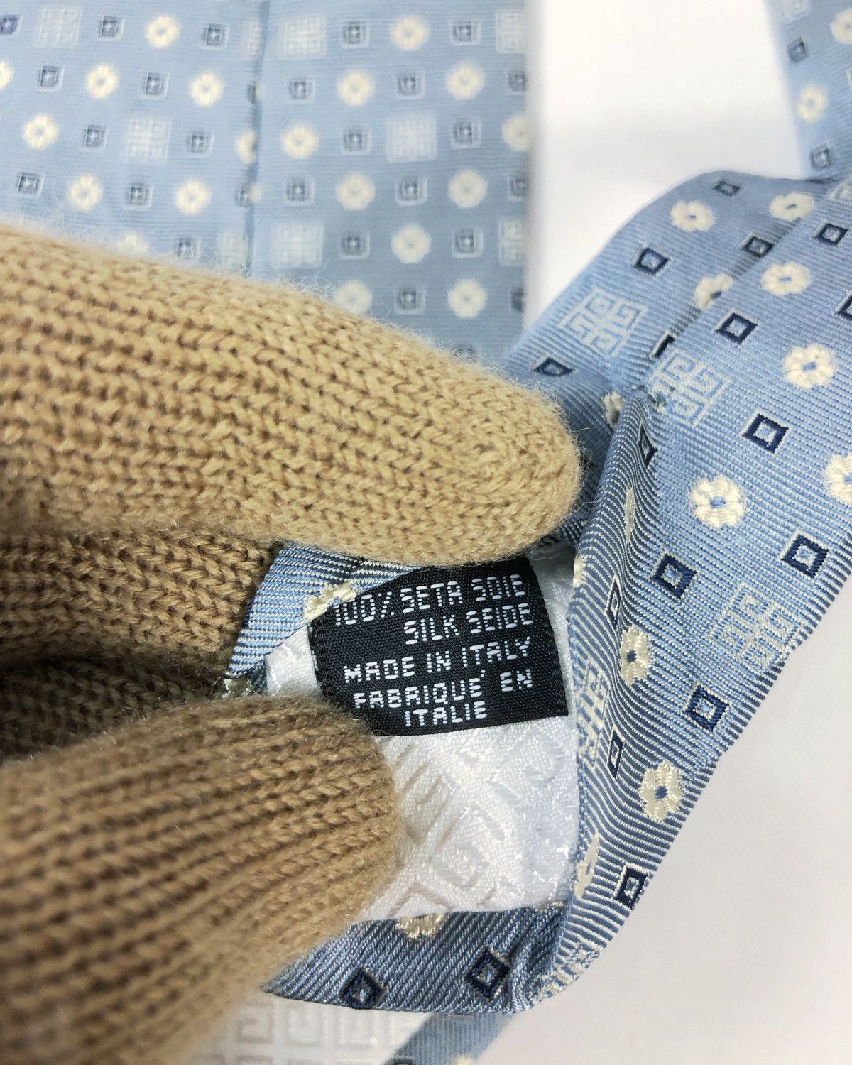 Givenchy Rare Vintage Givenchy Paris Silk Tie Made in Italy Size ONE SIZE - 7 Thumbnail