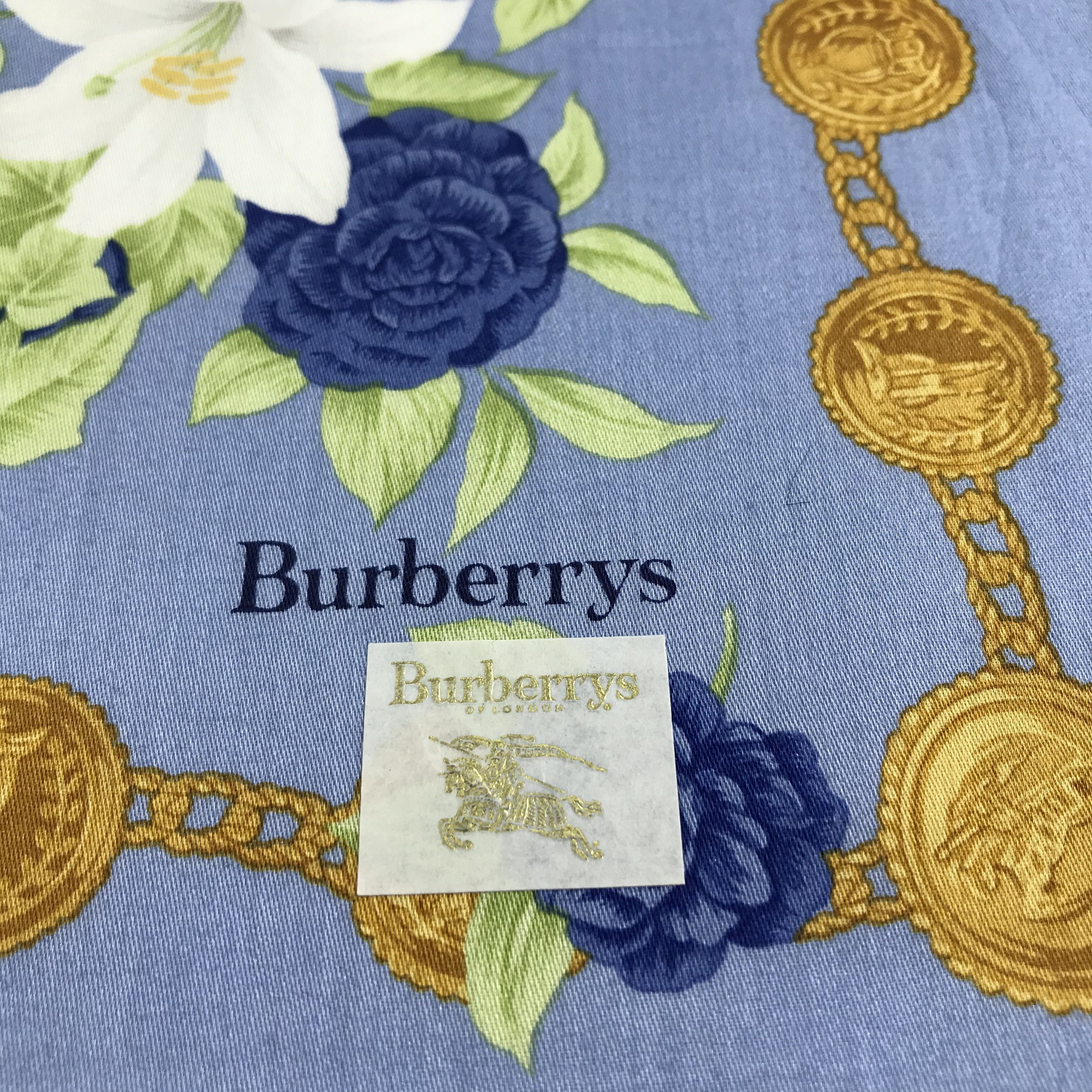 Burberry Burberrys Floral Handkerchief Neckerchief Bandana H761 Size ONE SIZE - 3 Thumbnail
