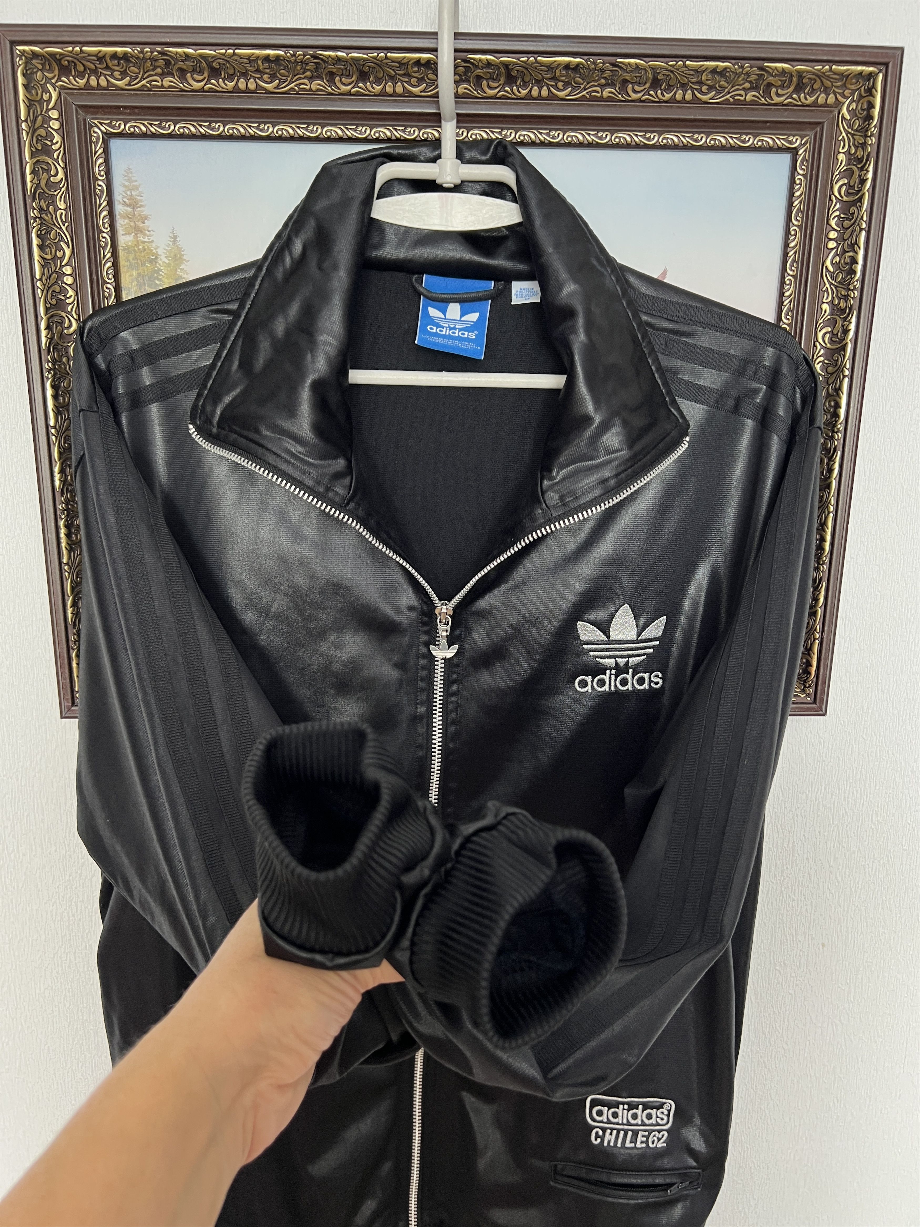 Adidas Vintage Adidas Originals Chile 62 Jacket Black Track Top Size US M / EU 48-50 / 2 - 5 Thumbnail