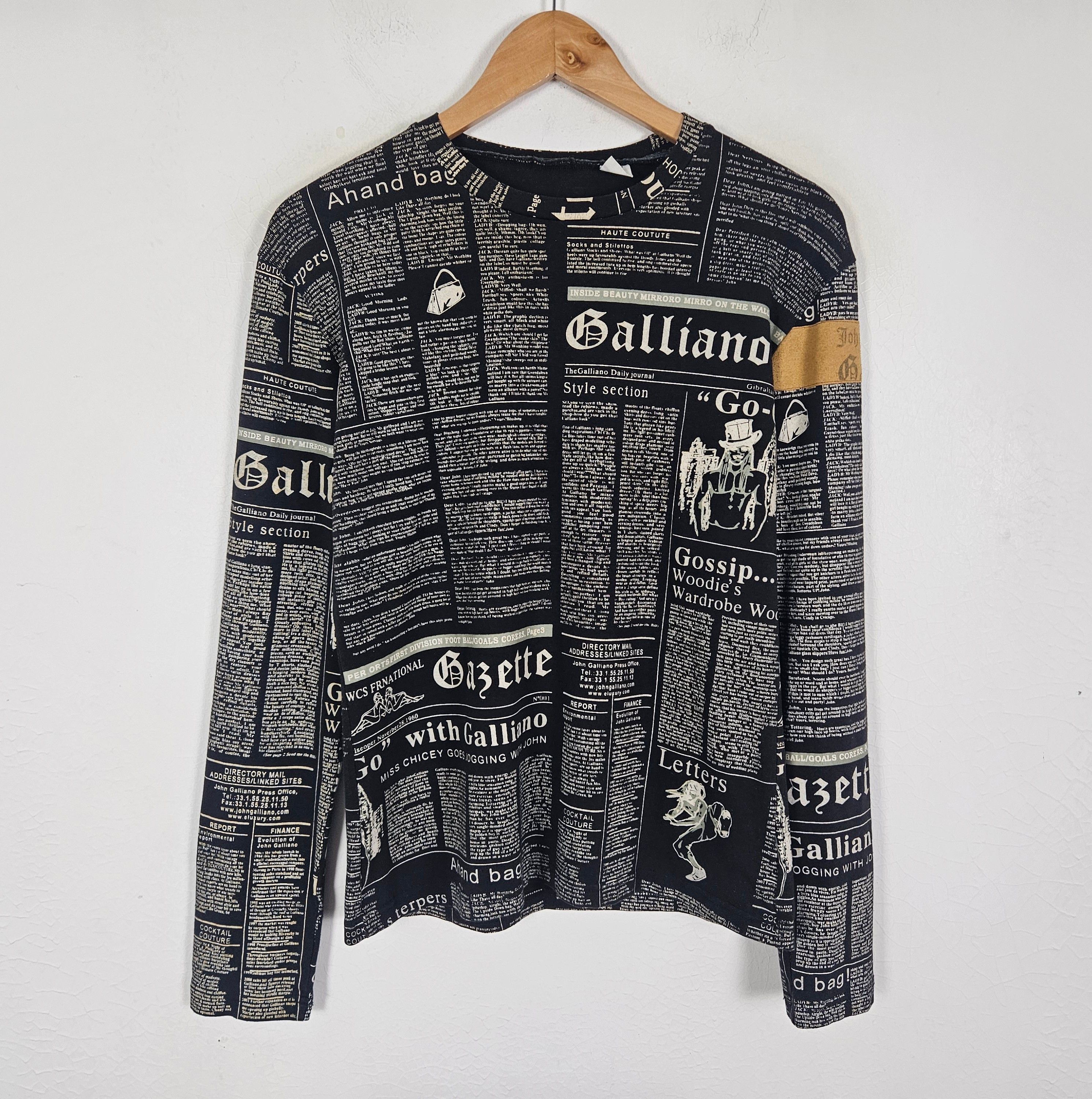 John Galliano John Galliano Fullprint Newspaper iconic shirt Size US M / EU 48-50 / 2 - 3 Thumbnail
