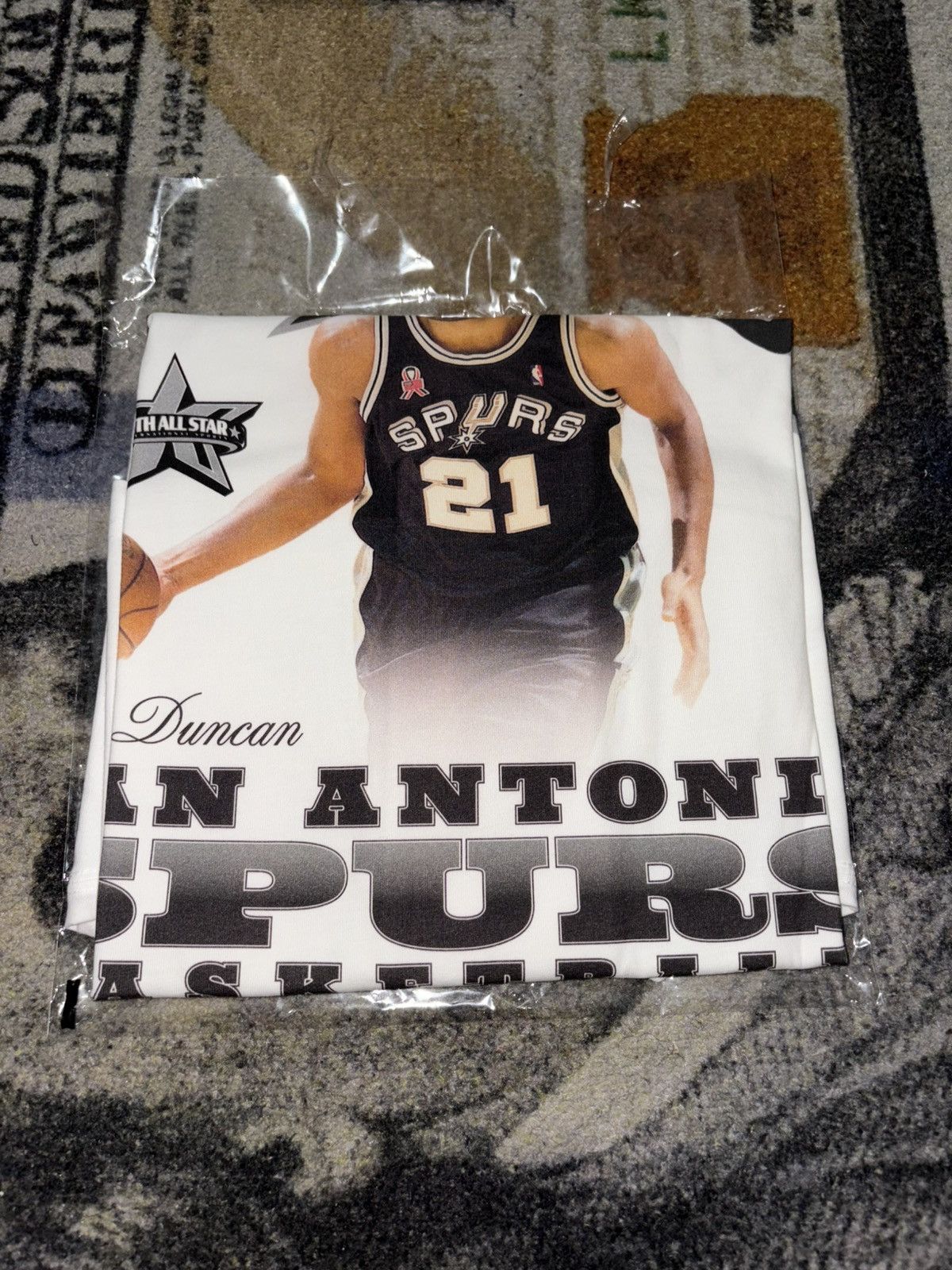 KITH X SPURS TIM DUNCAN VINTAGE TEE - WHITE