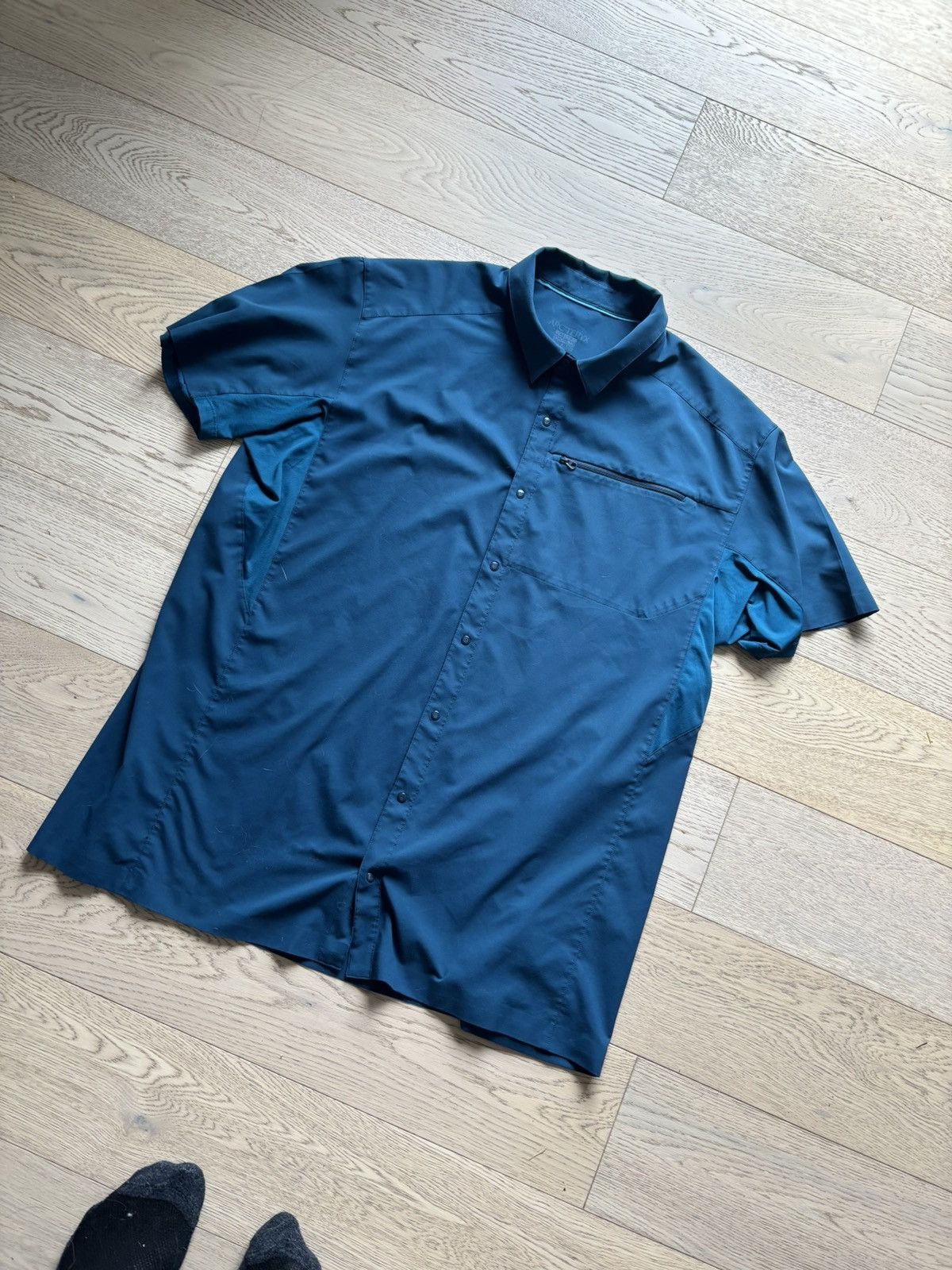 Arc'teryx Arc’Teryx Skyline Men’s Blue Short Sleeve Button Up Size XL Size US XL / EU 56 / 4 - 3 Thumbnail
