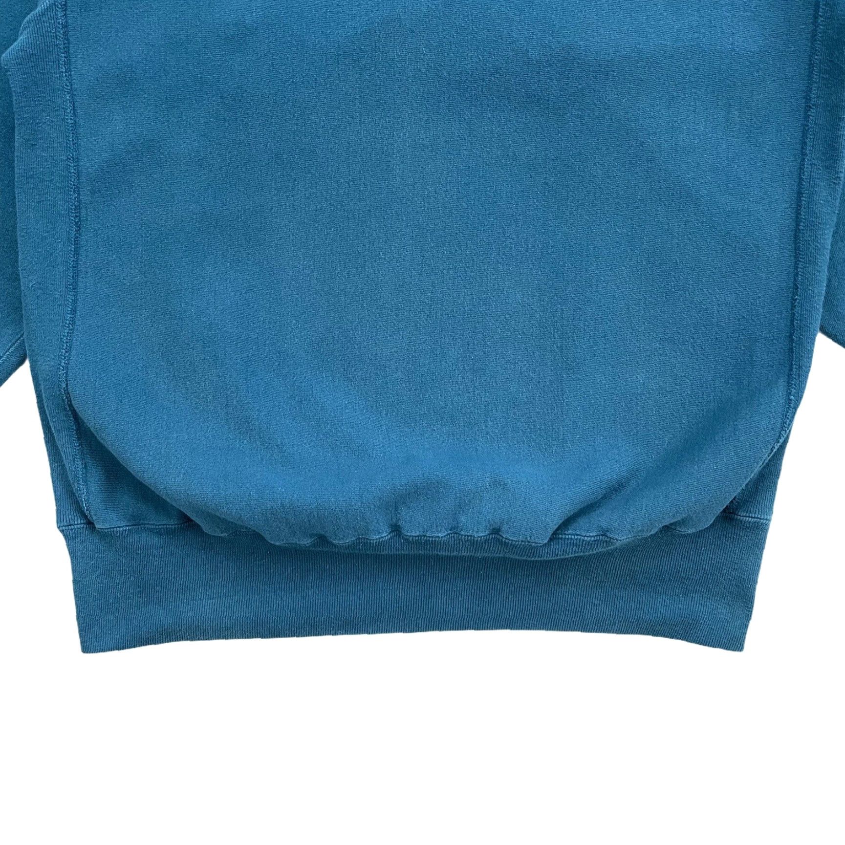 Champion VINTAGE Champion Reverse Weave Sweatshirt XL/XXL Spellout Blue Mens Pullover Reversible Sweatshirt Short Vintage Champion Reverse Weave 2XL Blue Mens Size US XXL / EU 58 / 5 - 5 Thumbnail