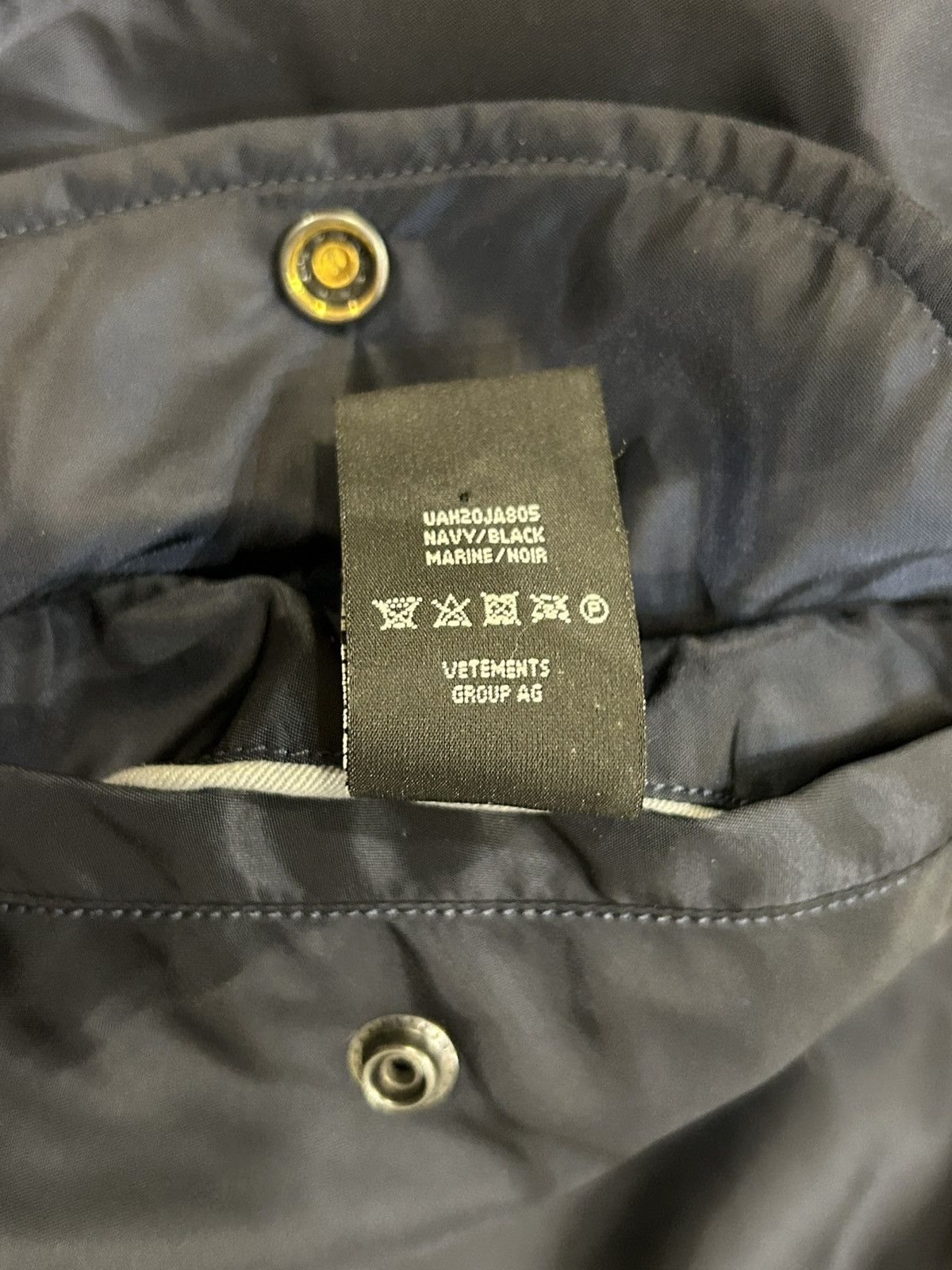 Vetements Vetements X Alpha Industries Bomber university edition Size US S / EU 44-46 / 1 - 15 Thumbnail