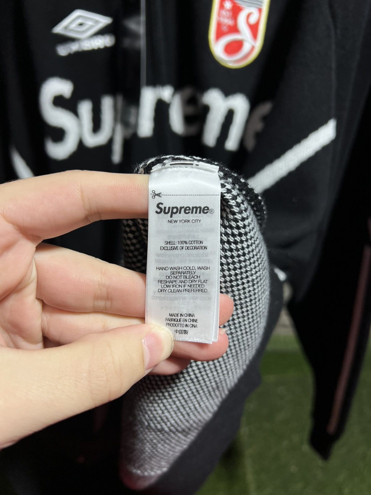 Supreme × Umbro Supreme x Umbro Zip-Up Sweater Sz. L | Grailed