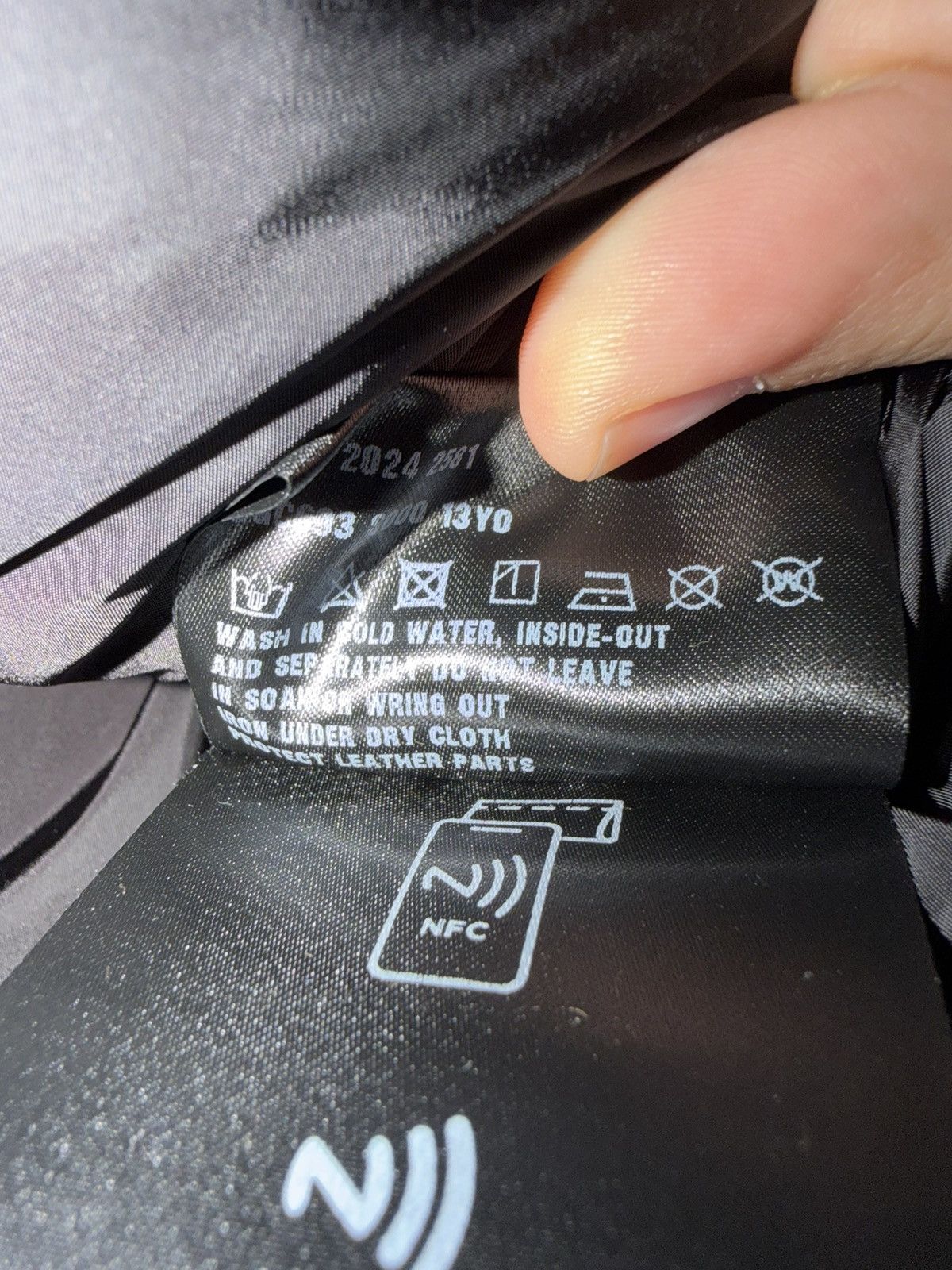 Prada Prada Corduroy Down Vest Size US M / EU 48-50 / 2 - 5 Thumbnail