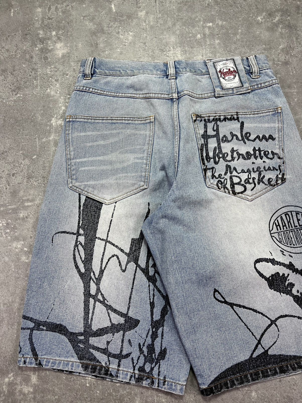 Fubu Platinum Fubu Harlem Globetrotters Printed Baggy Denim Jorts Size US 34 / EU 50 - 12 Thumbnail