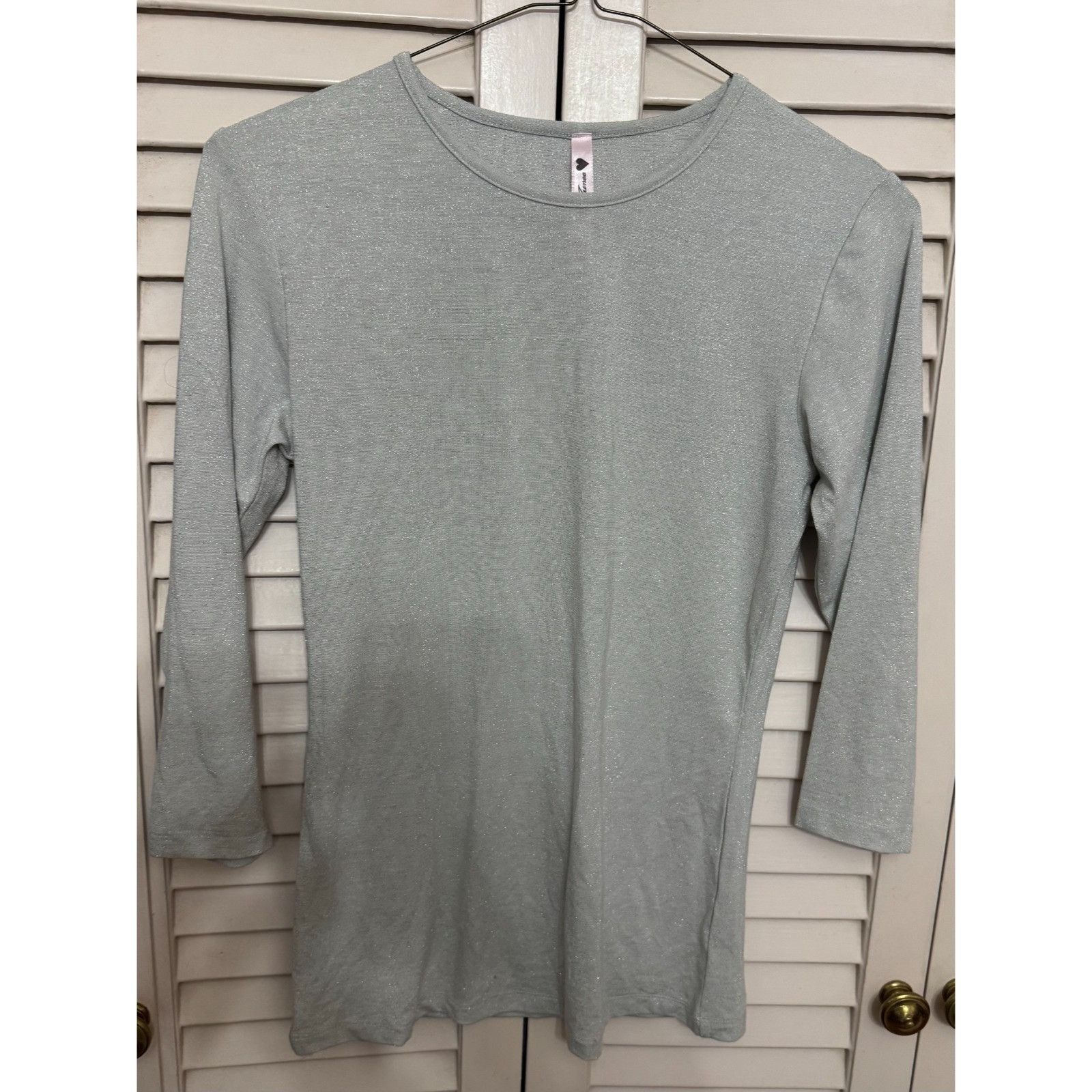 Other Junee sparkle silver three quarter sleeve top shirt size xxl Size ONE SIZE - 2 Thumbnail