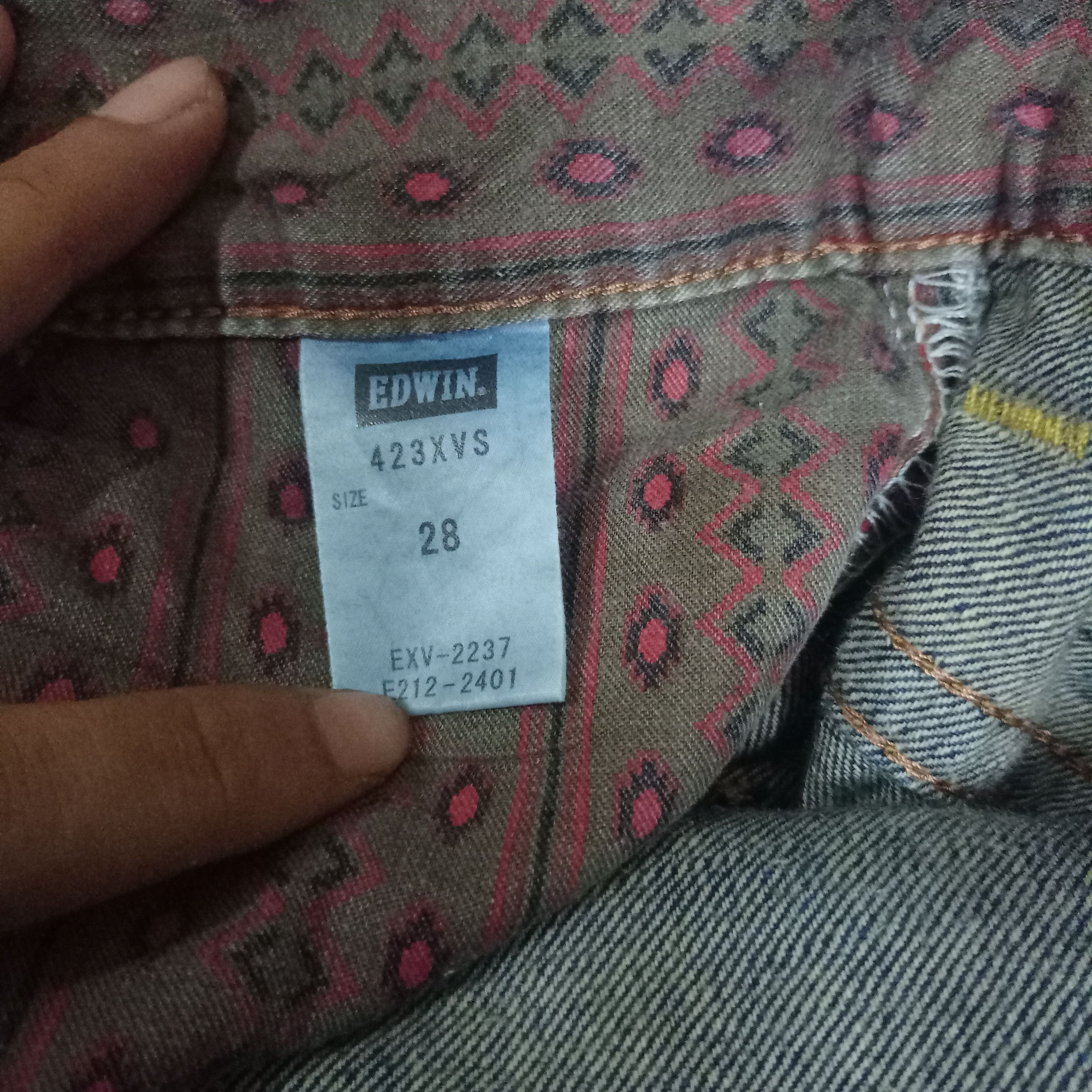 Edwin Exclusive Vintage Edwin XV Blue Wash Distressed Loose Jeans Size US 30 / EU 46 - 10 Thumbnail
