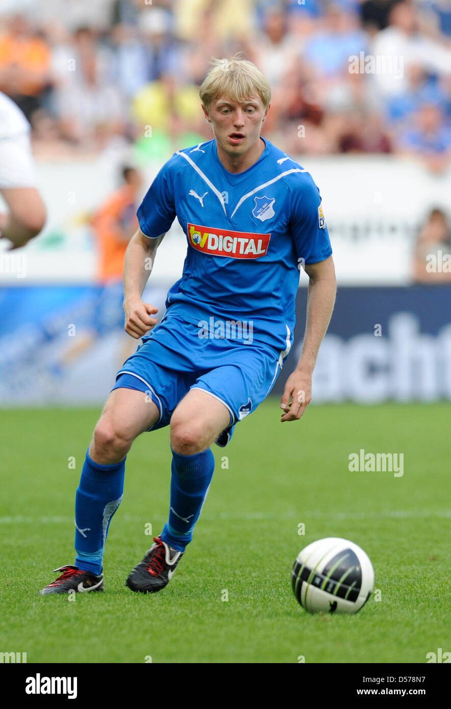 Puma ANDREAS BECK 2009-2011 HOFFENHEIM PUMA VINTAGE SOCCER JERSEY Size US XL / EU 56 / 4 - 6 Thumbnail