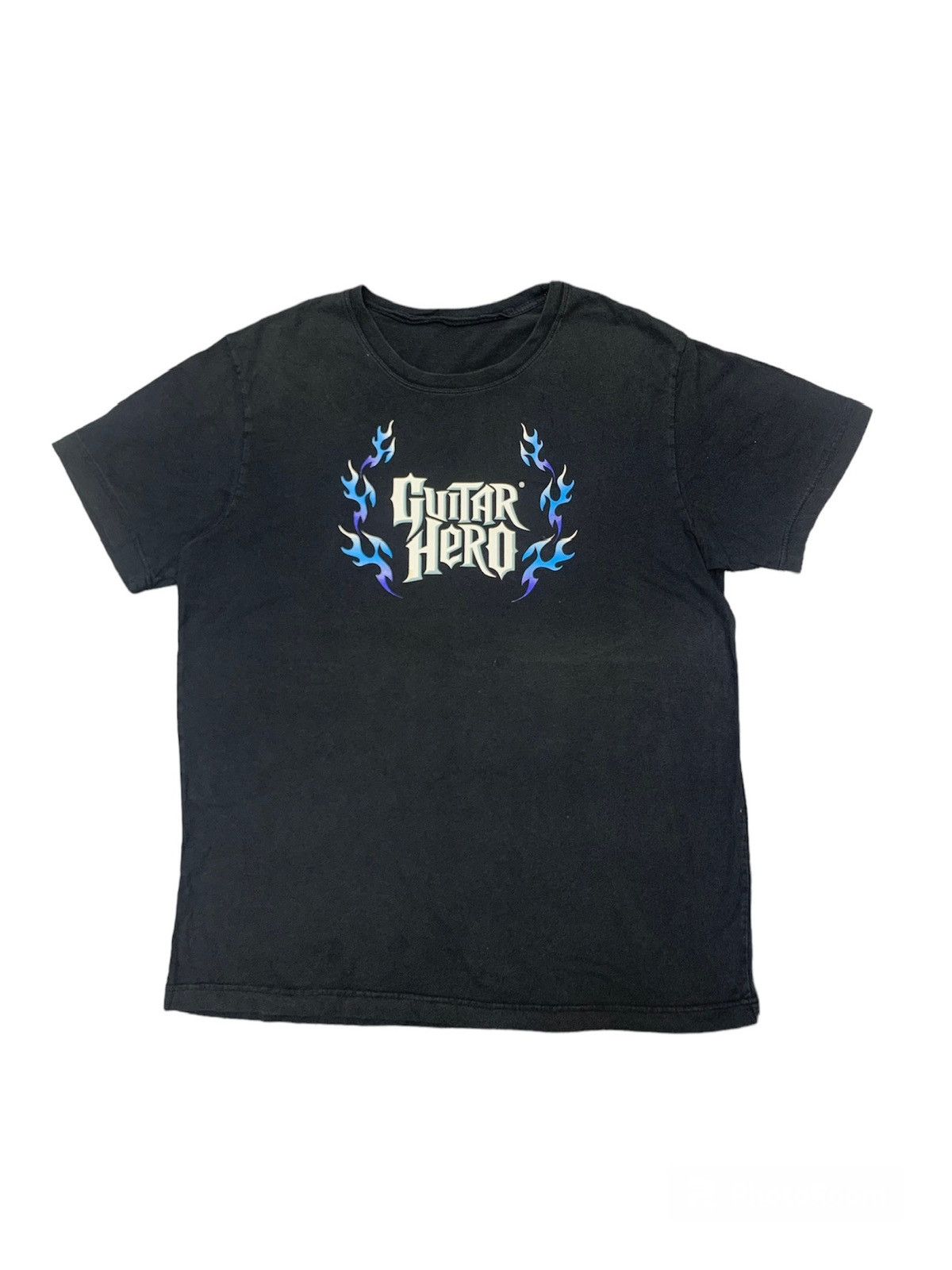 Vintage 2005 Guitar Hero Game Tshirt Size US XL / EU 56 / 4 - 1 Thumbnail