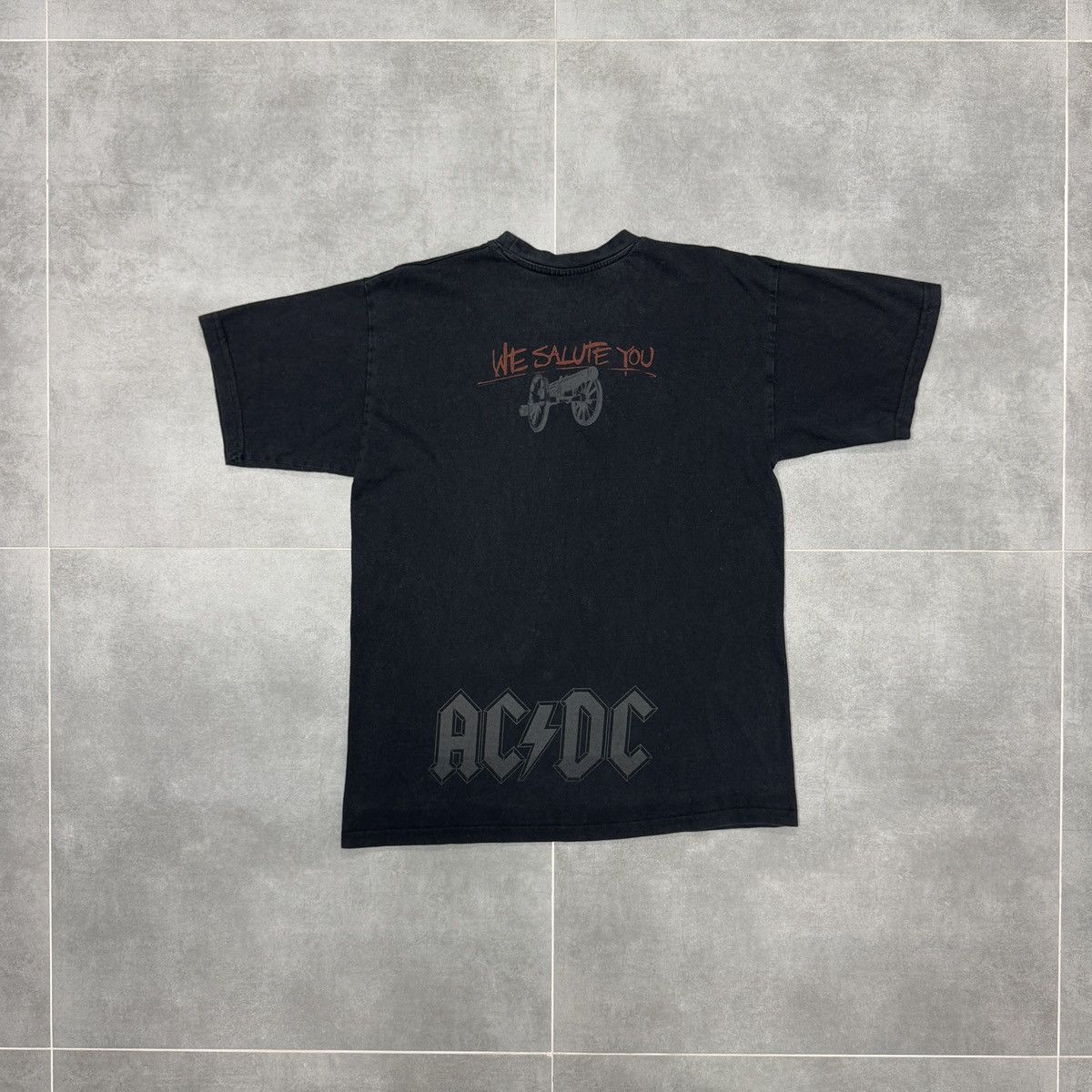 AC/DC × Band Tees × Vintage Vintage AC/DC For Those About to Rock 2004 T-Shirt Size M Size US M / EU 48-50 / 2 - 12 Thumbnail