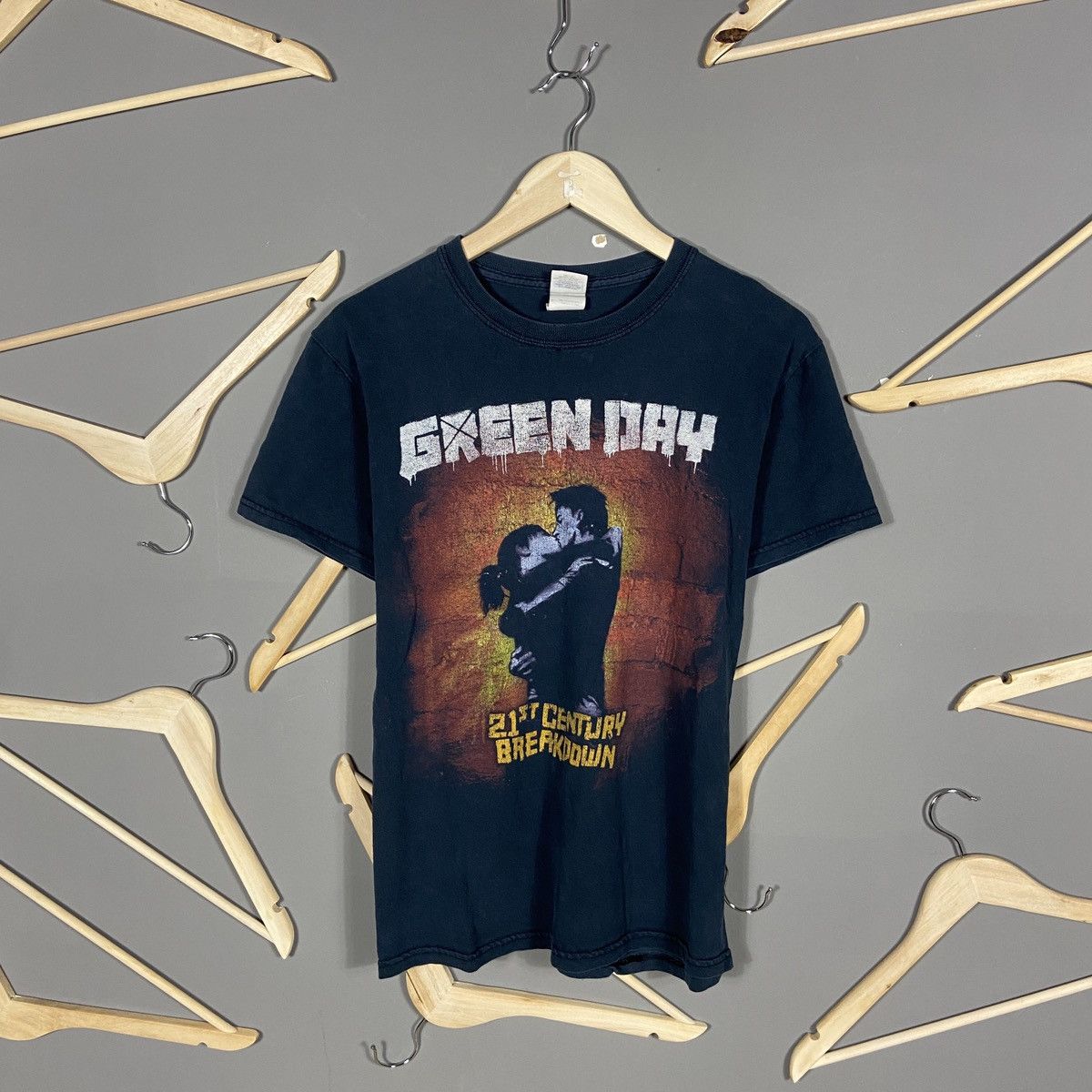 Band Tees × Vintage Y2K Greenday 21st century breakdown band t-shirt Size US S / EU 44-46 / 1 - 1 Thumbnail